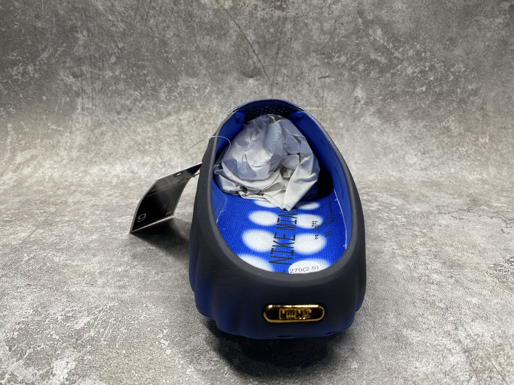 Nike Mind 001 Slide (Runs one size small)