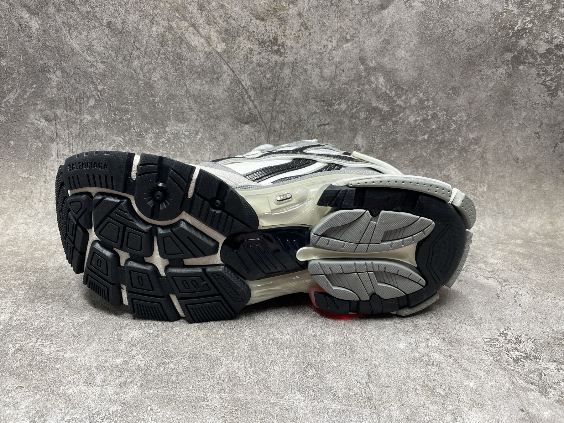 UA Balenciaga Runner Sneaker