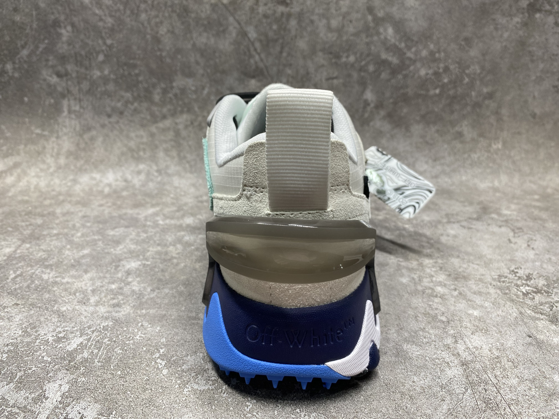 UA Off-White Odsy-2000 Sneaker