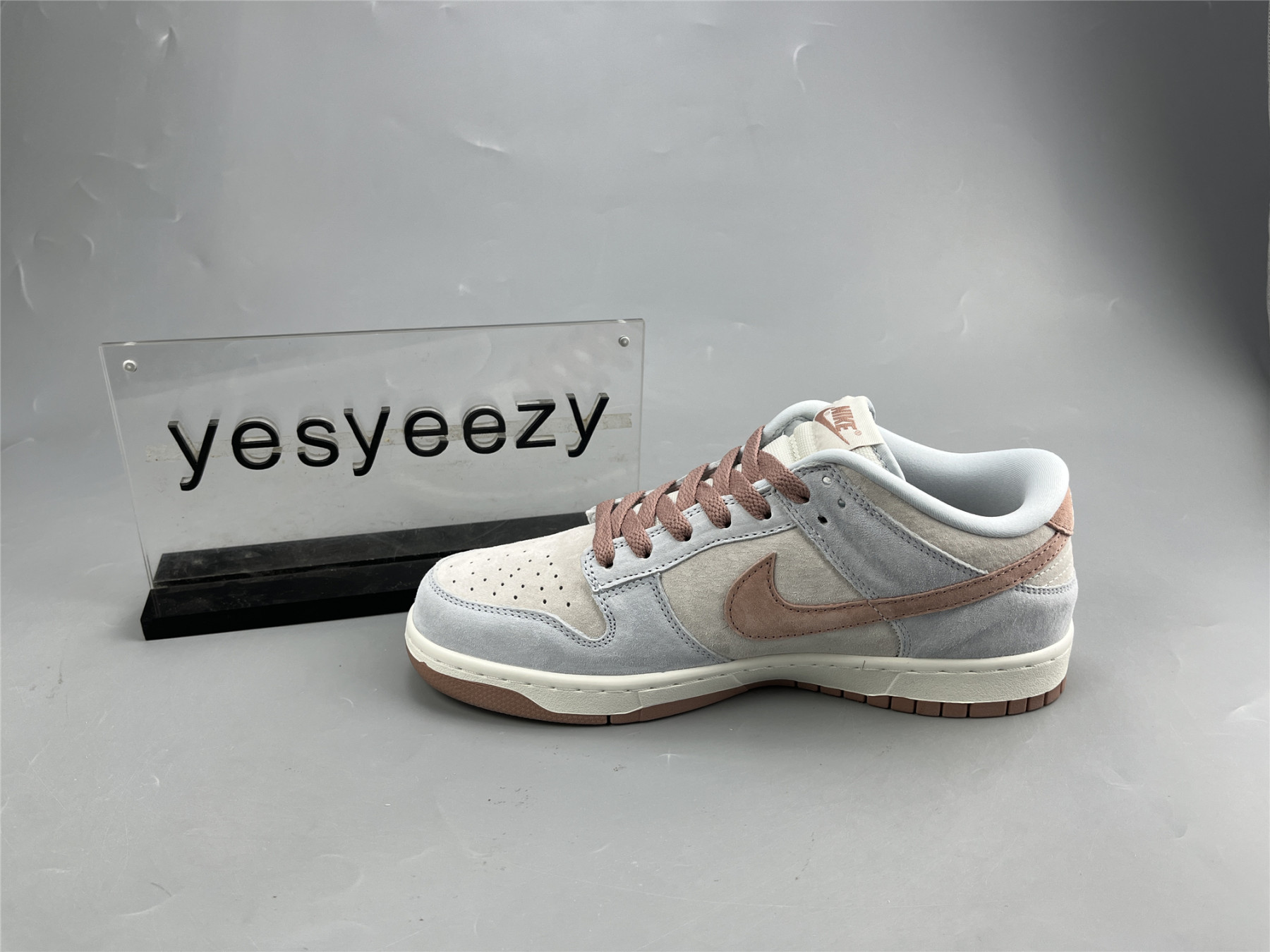 ua nike dunk low retro preM1vm