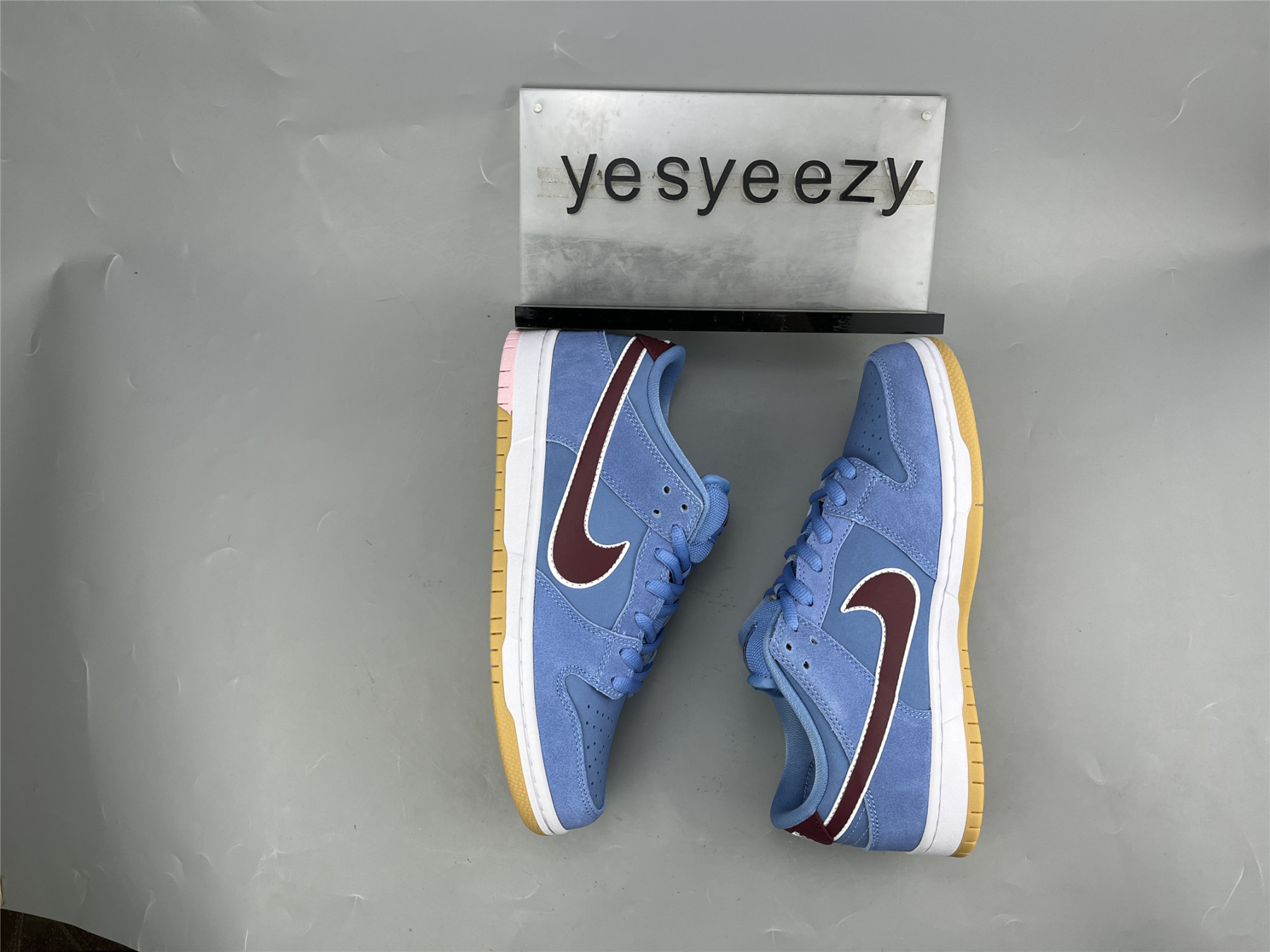 ua nike dunk low preM1vm sb 