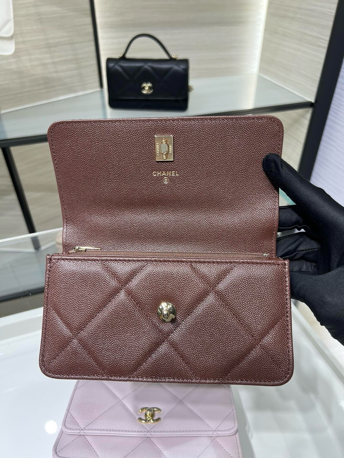 Chanel FLAP BAG WITH TOP HANDLE WALLET ON CHAIN 11x18.5x6cm