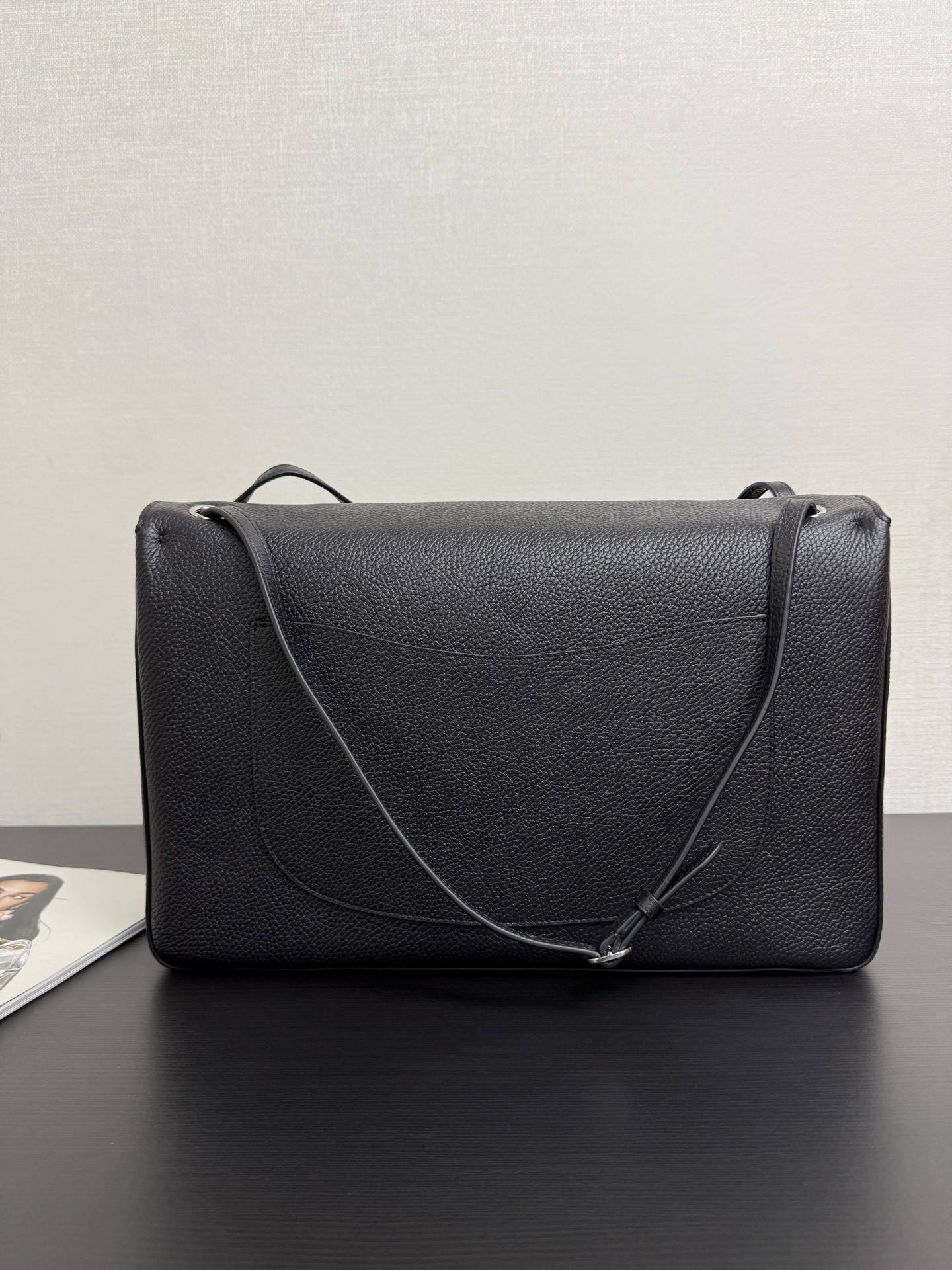 Chanel Maxi Flap Bag AS6233 26x38.5x11cm