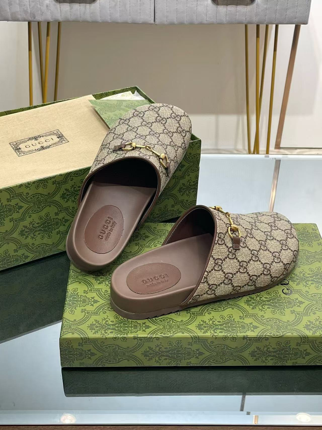 UA Gvc*1 SLIPPER