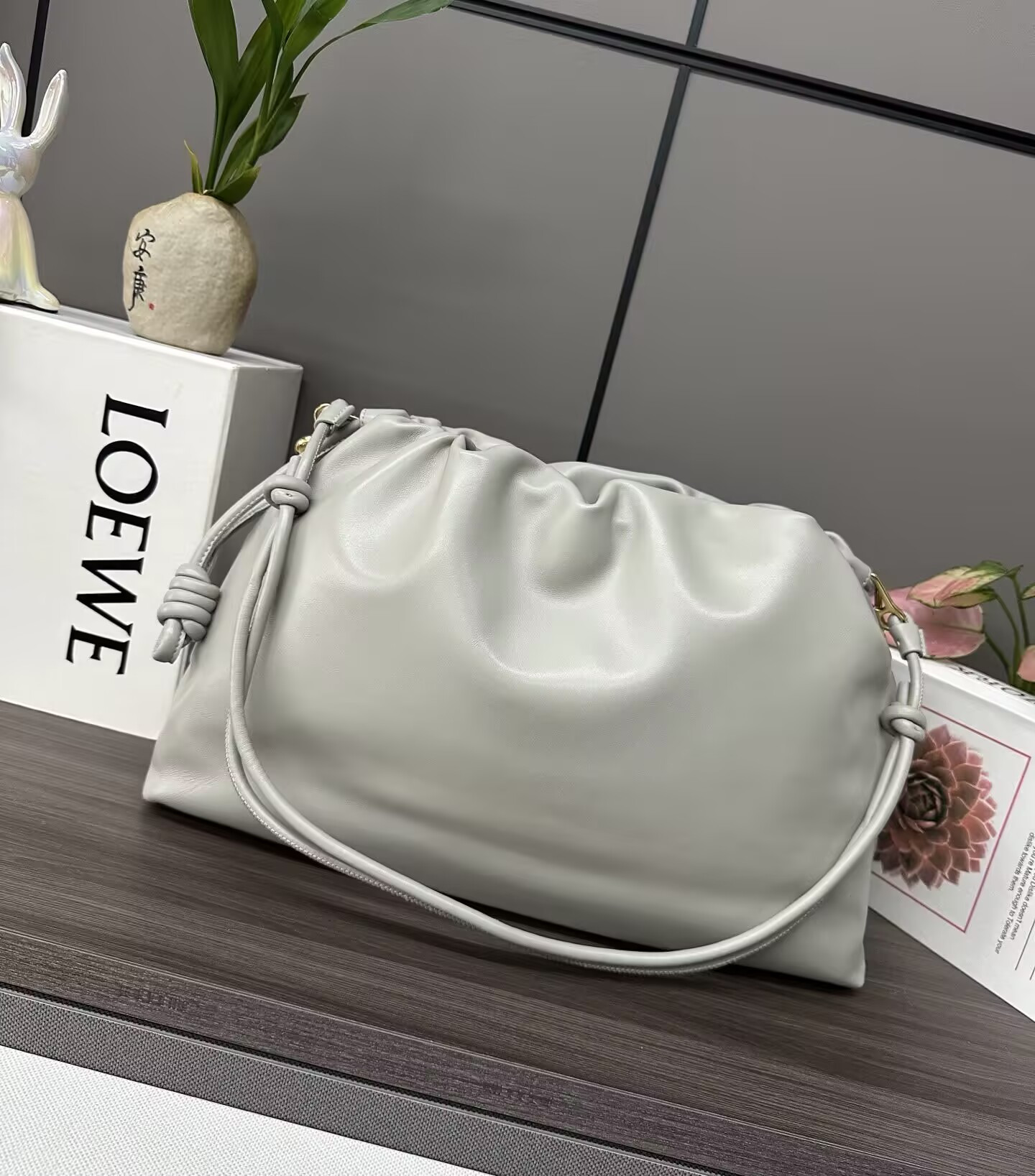 Loewe Flamenco 26X41X9cm