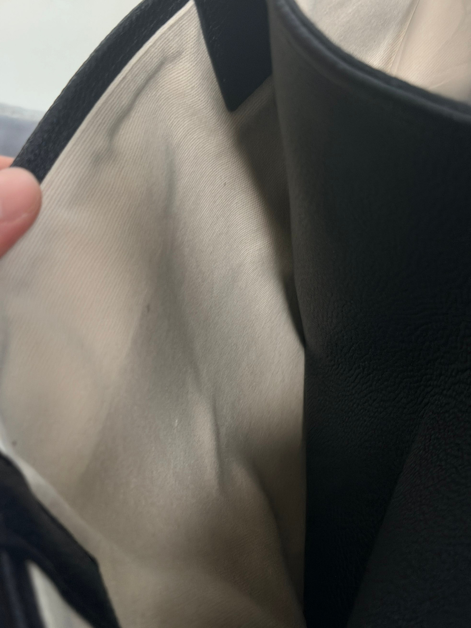 Chanel Large Shopping Bag Grained Calfskin & Gold-Tone Metal AS6289 33x43x17.5cm