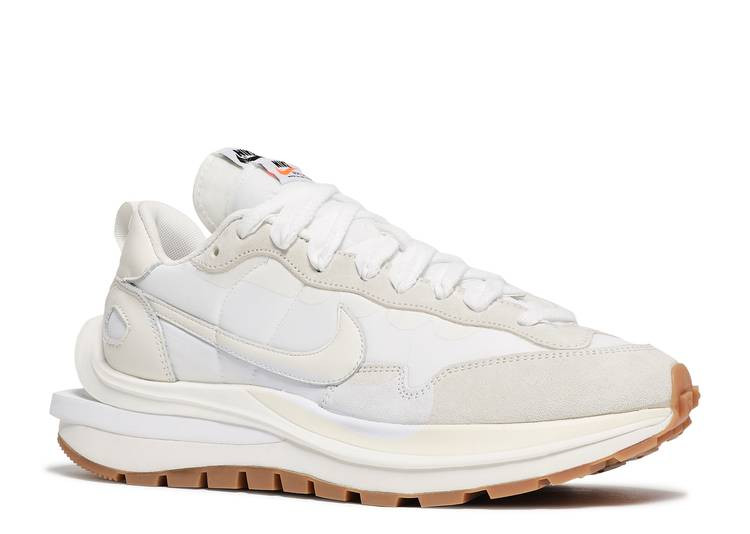 UA NIKE SACAI X VAPORWAFFLE 