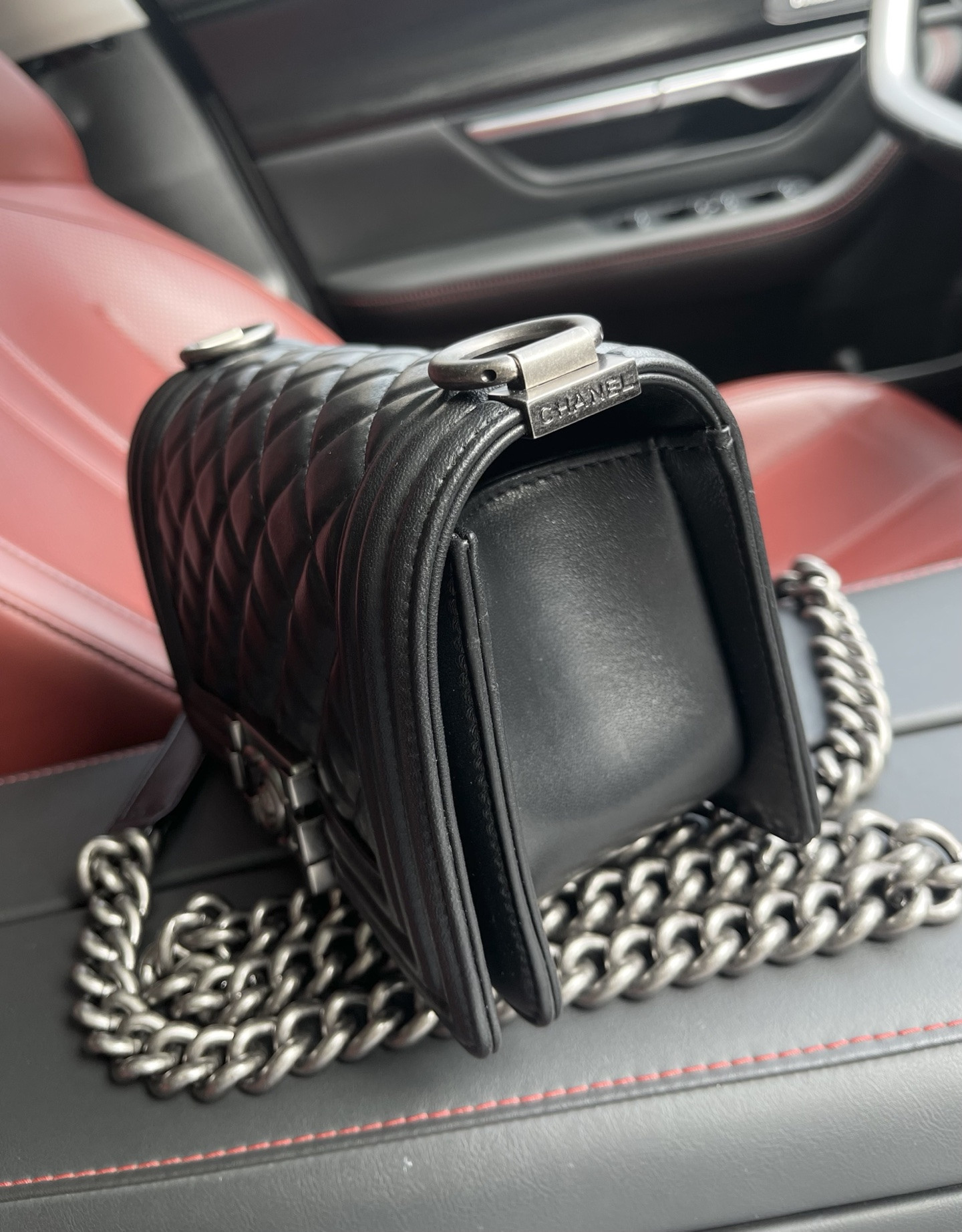 CHANEL Small BOY Handbag A67085 12x20.5x8.5cm
