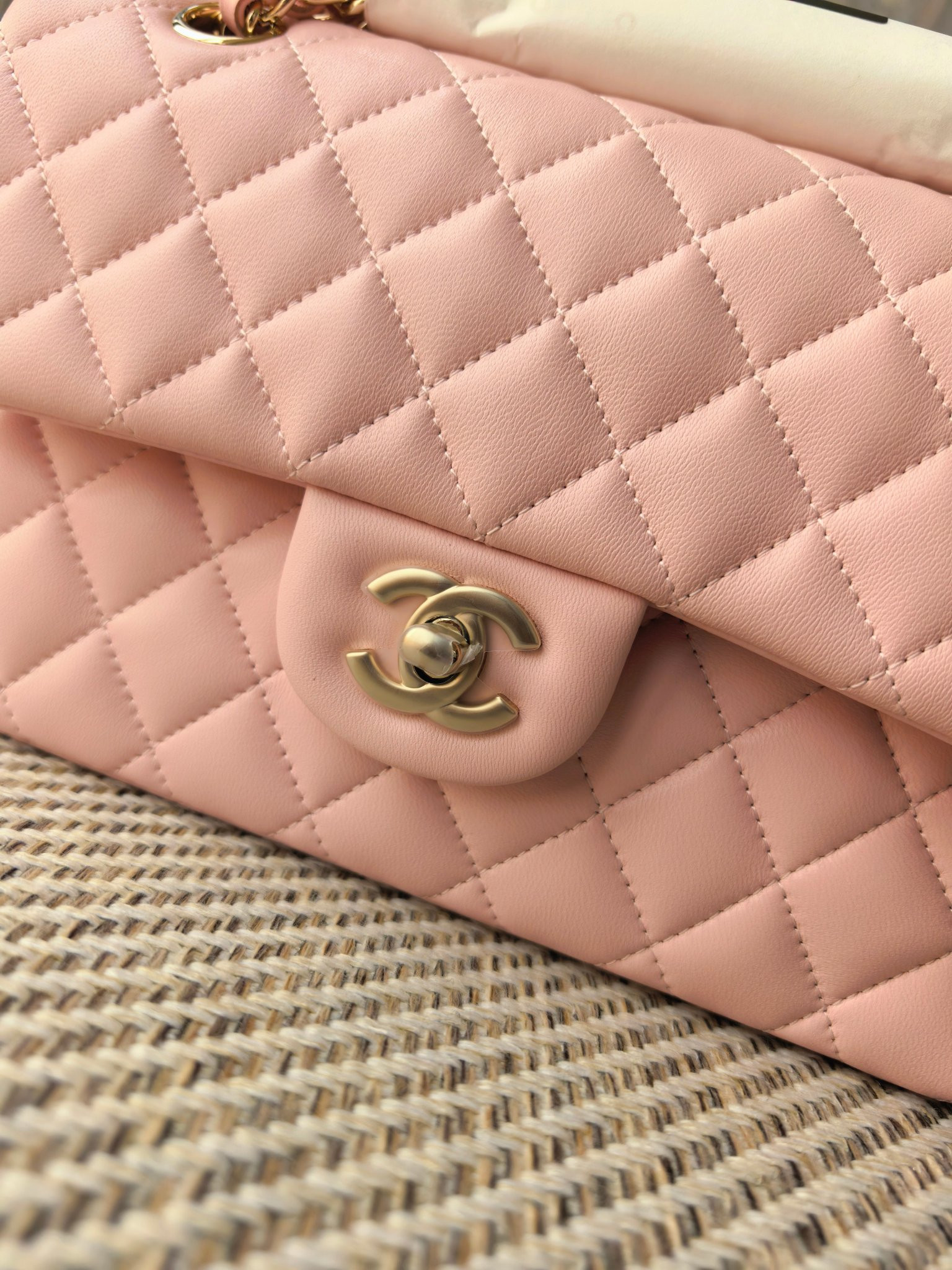 Chanel Small Classic Bag 23x6.5x14cm