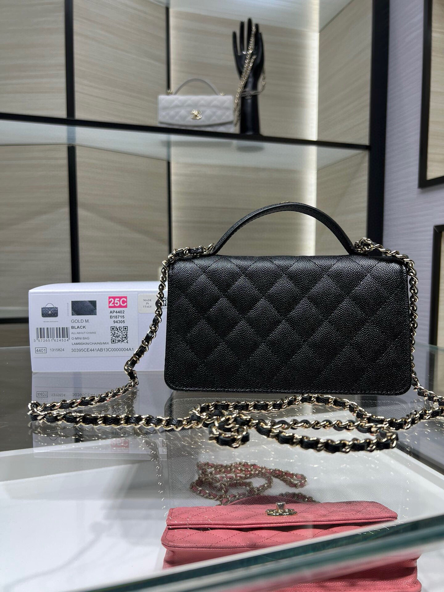 Chanel Mini Coco Handle Bag AP4402 19x11x6cm