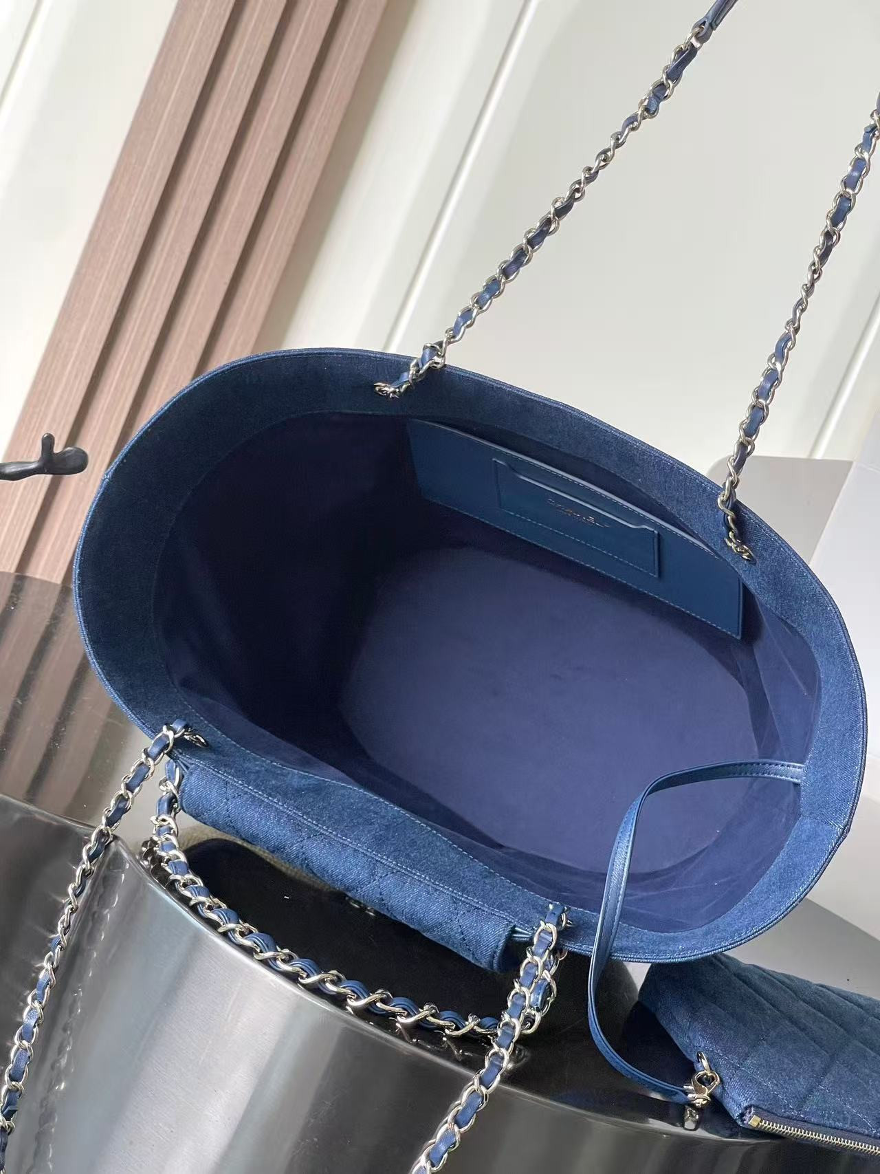 Chanel Shopping Bag 26x54x18cm