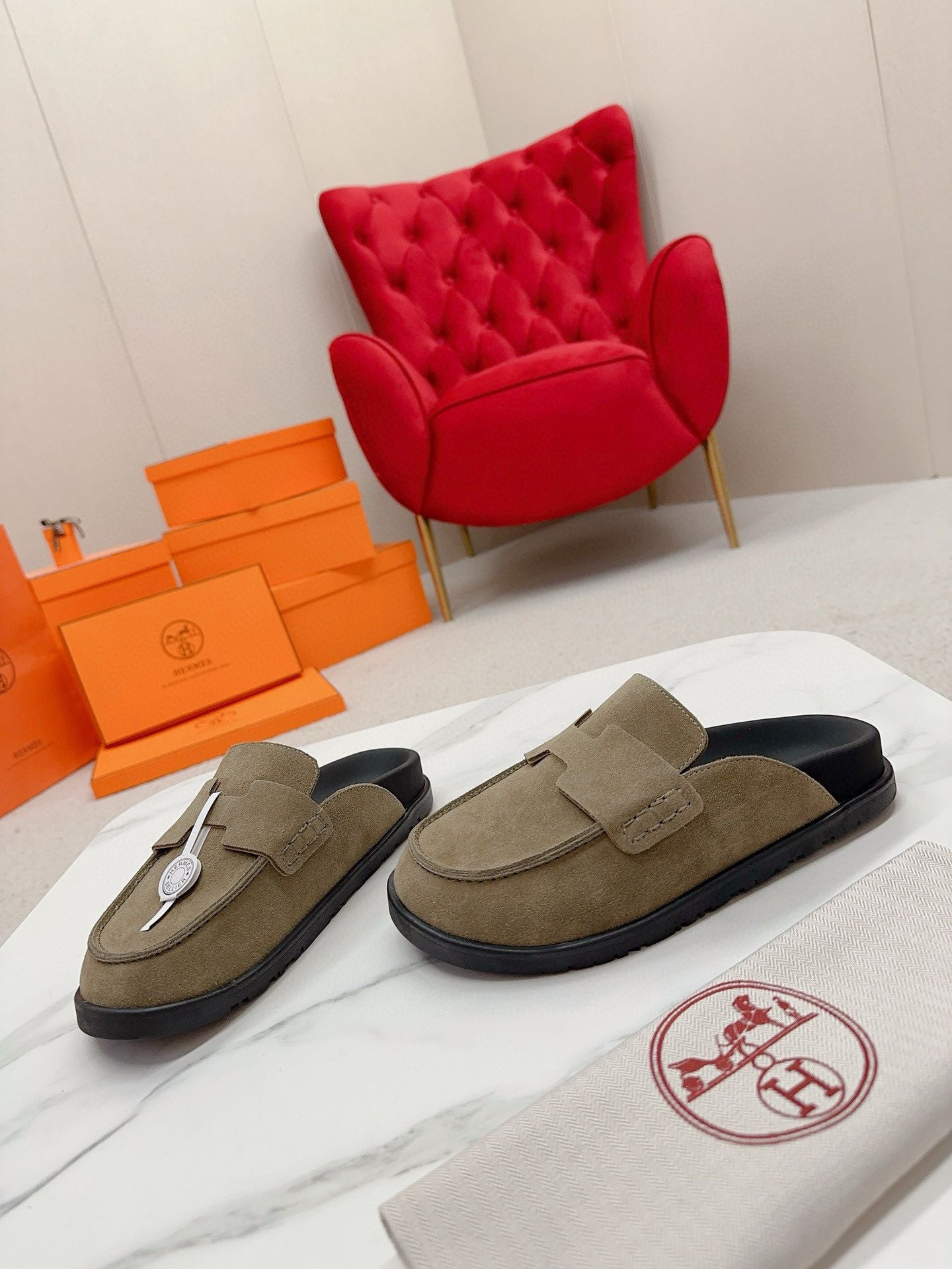 UA H**me5 slippers