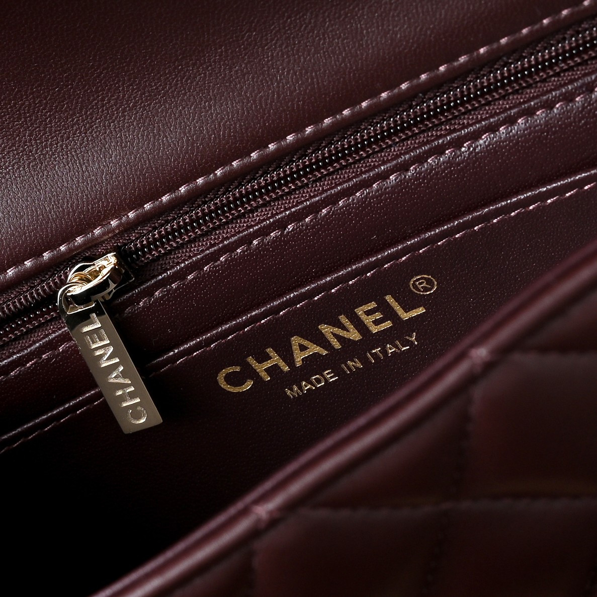 Chanel Mini Flap Bag 20x12x6.5cm