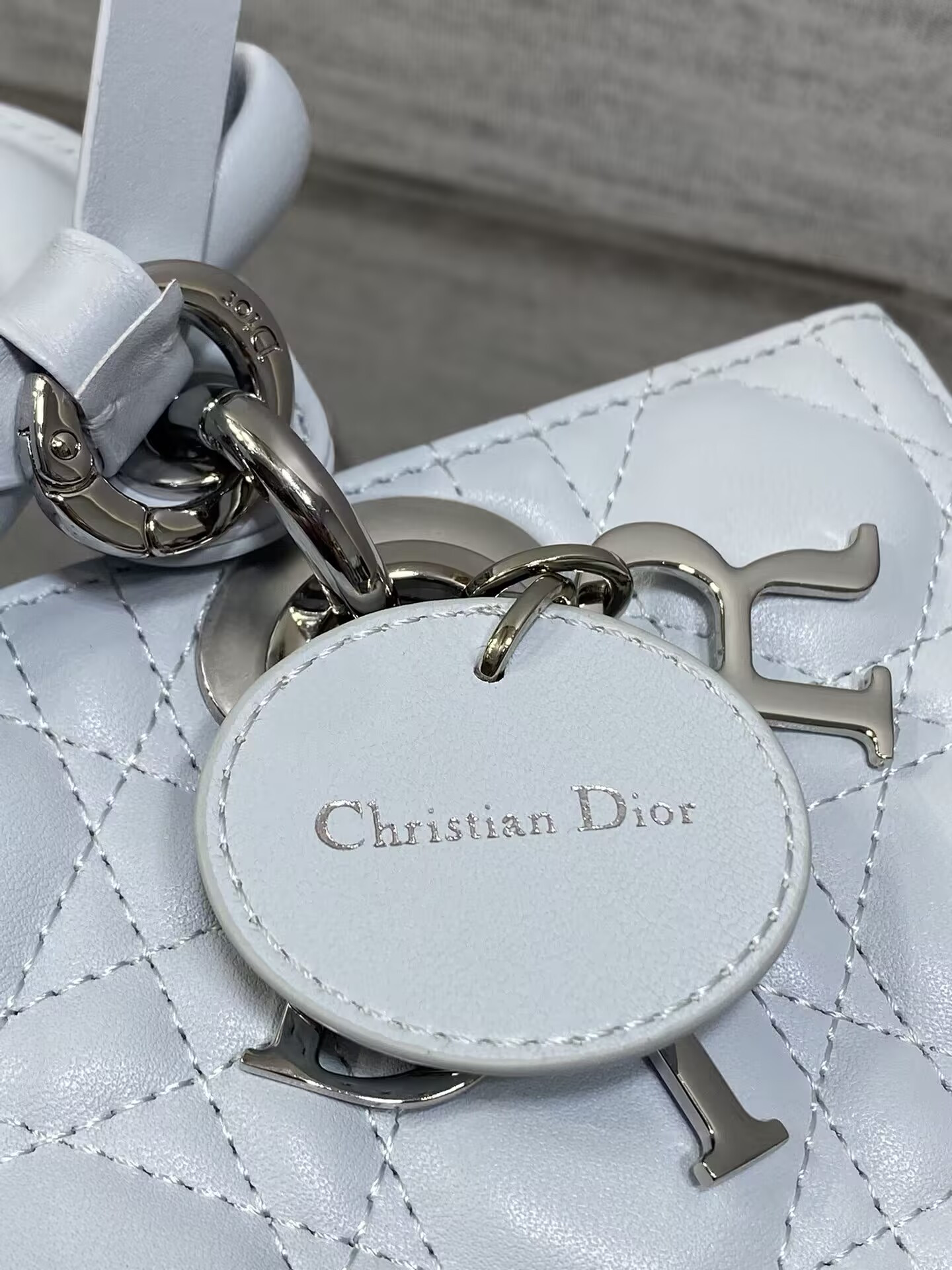 Dior Small Lady D-Joy Bag 22x6x12cm