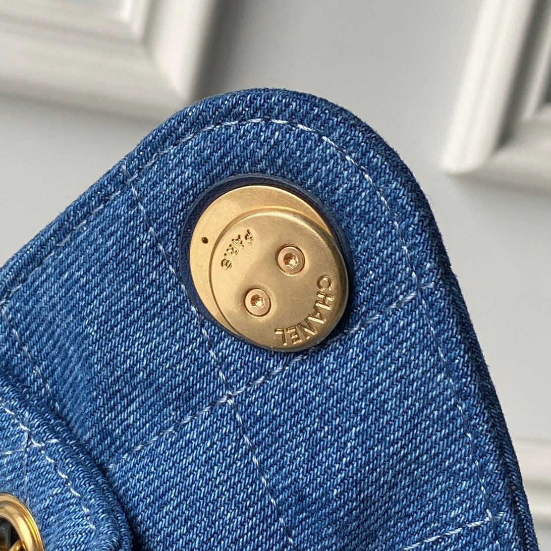 CHANEL 25C Bucket Bag 20x22x12.5cm