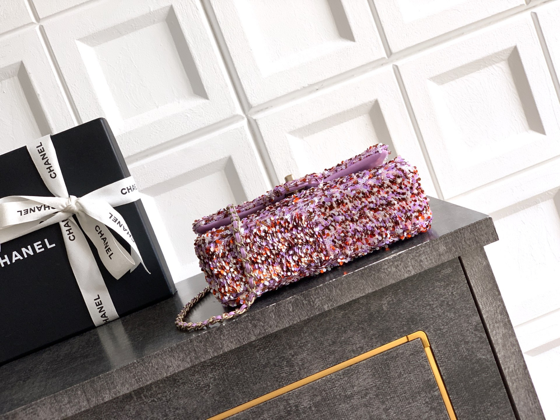 Chanel Flap Bag 20x12x6cm