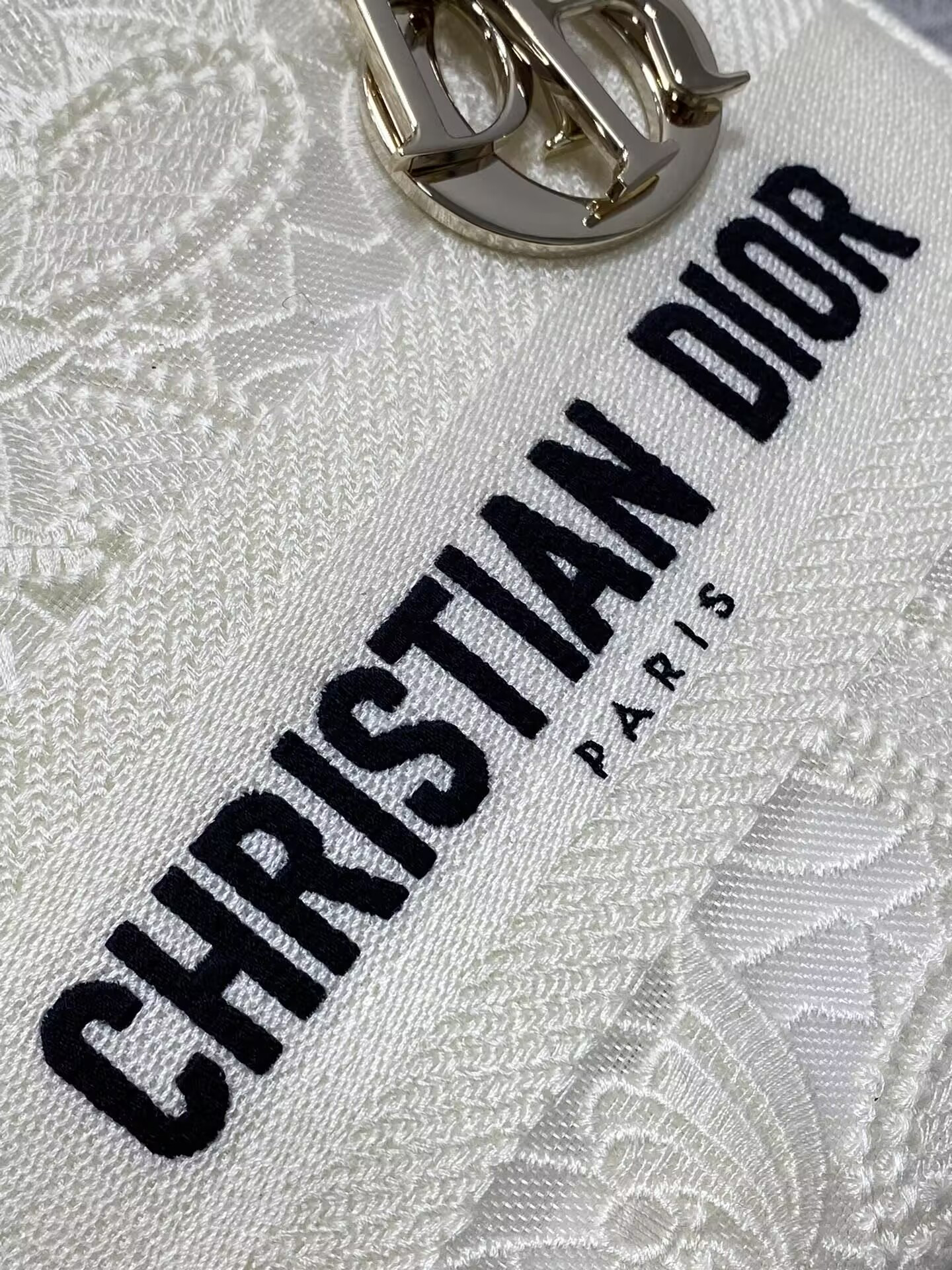 Dior Medium Lady D-Lite Bag 24x20x11cm