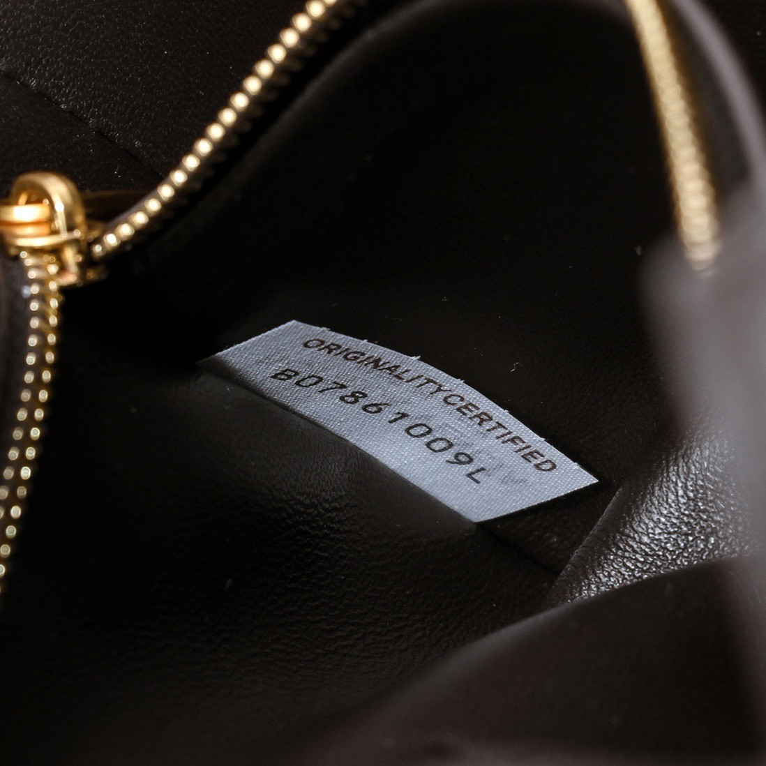 Bottega Veneta Mini Andiamo 21.5x13x4.5cm