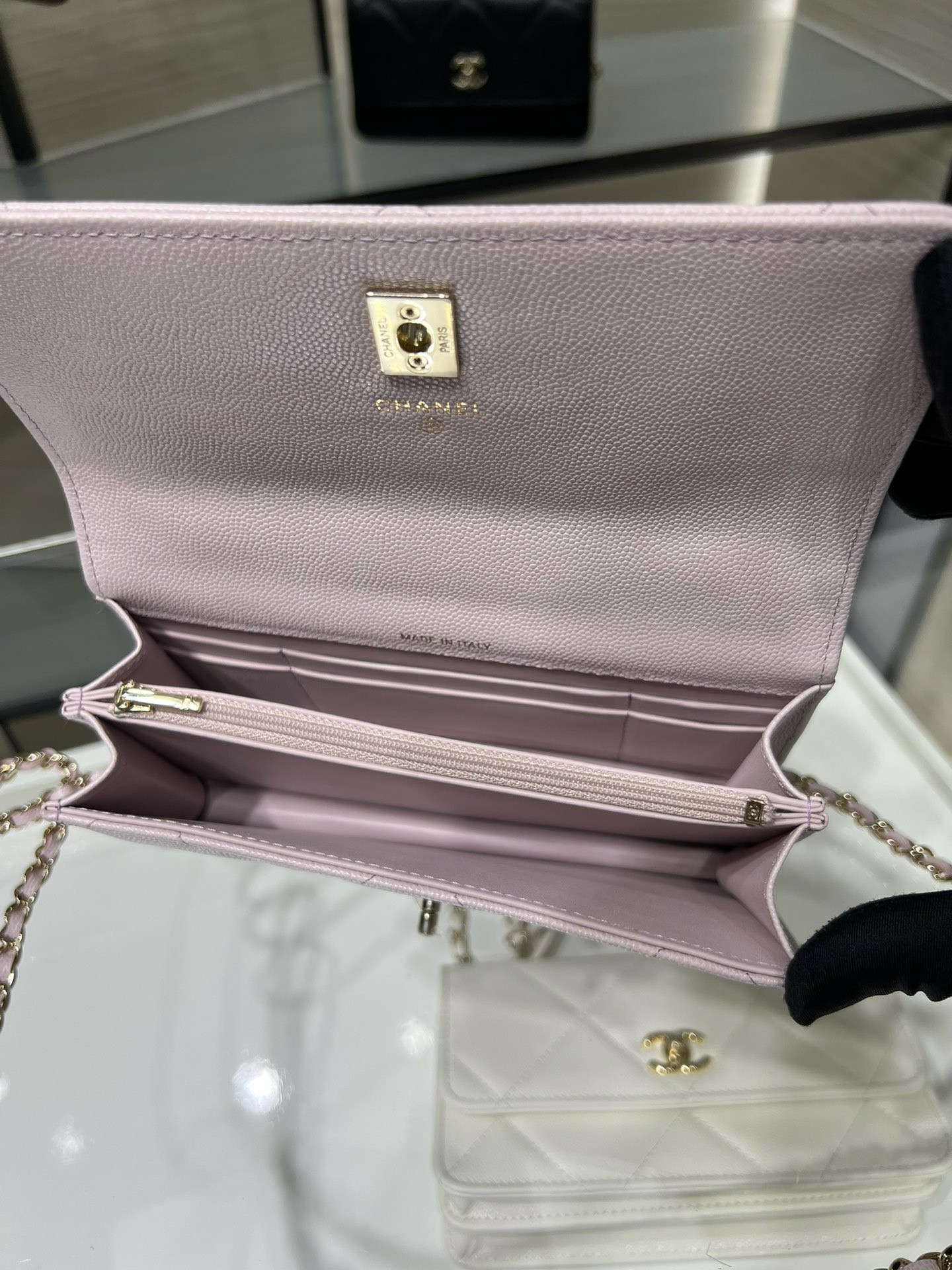 Chanel FLAP BAG WITH TOP HANDLE WALLET ON CHAIN 11x18.5x6cm