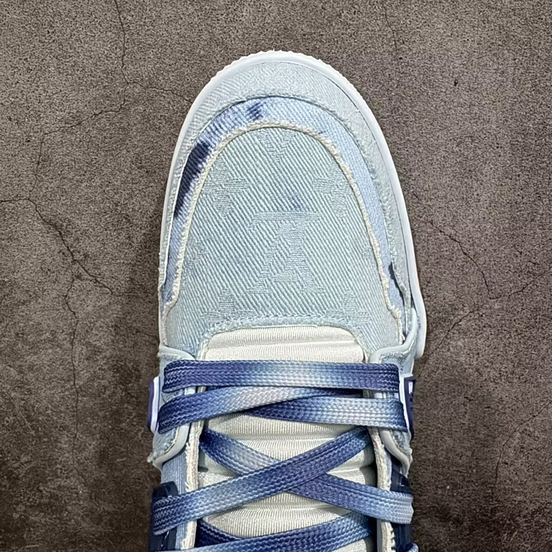 UA LV trainer Sneakers