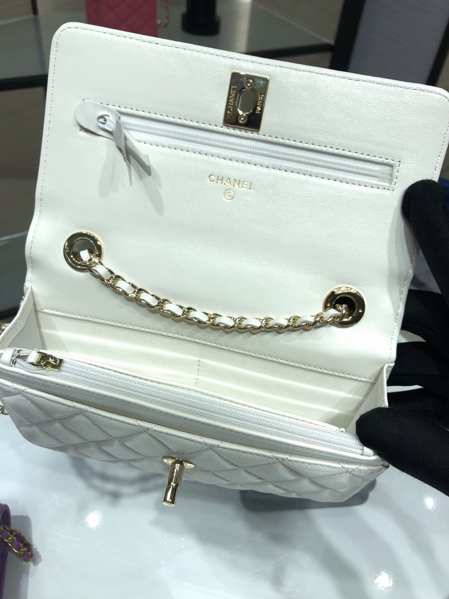 Chanel WOC Trendy CC Wallet On Chain 19x12x3.5cm