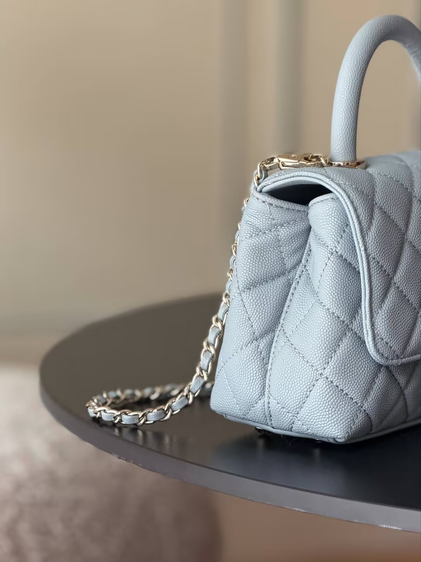 CHANEL mini coco handle 13x19x9cm
