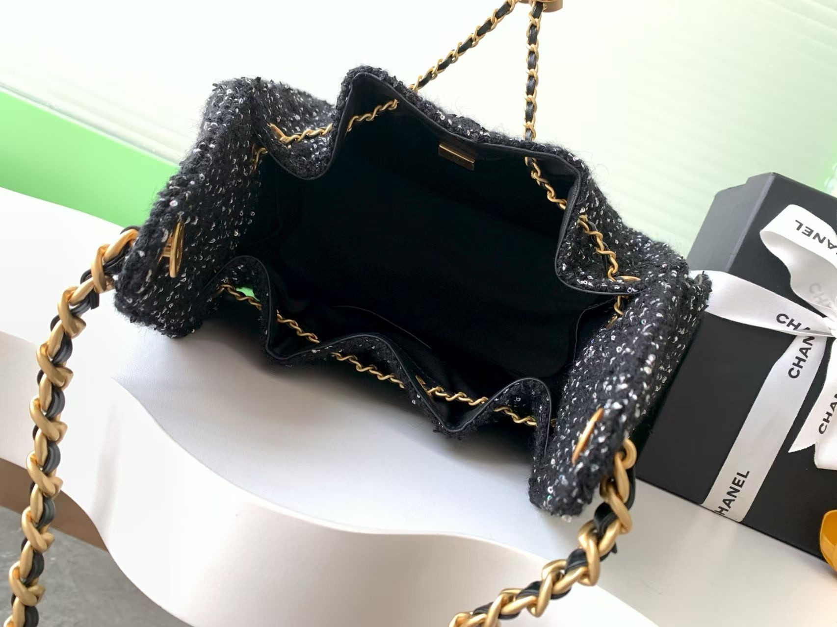 Ch**el 25 Bucket Tweed Bag 26x30x14cm