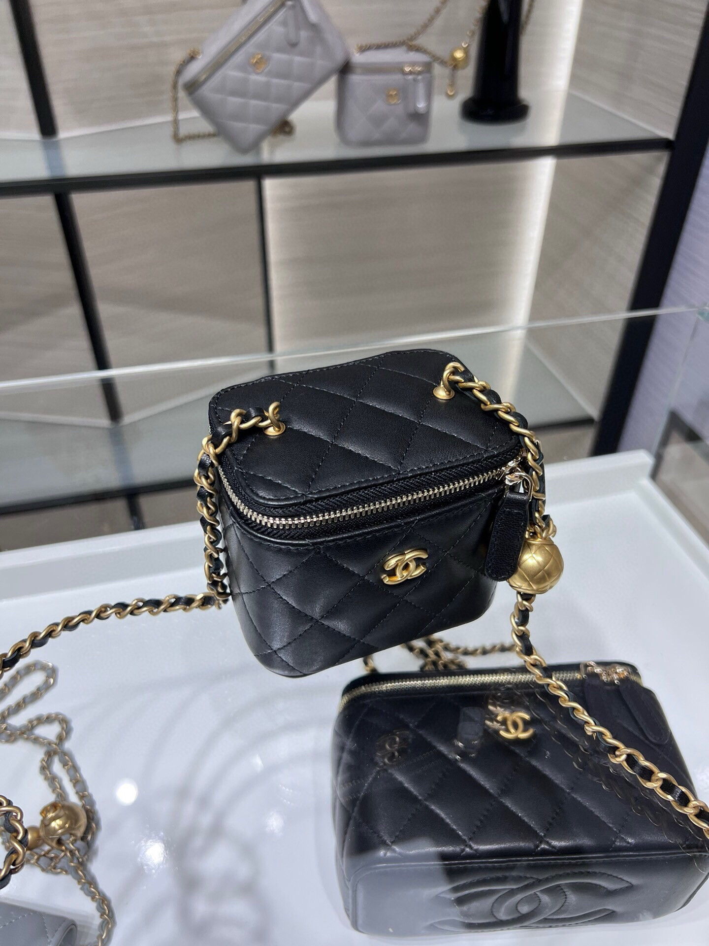 Chanel Small Vanity with Chain 8.5x11x7cm