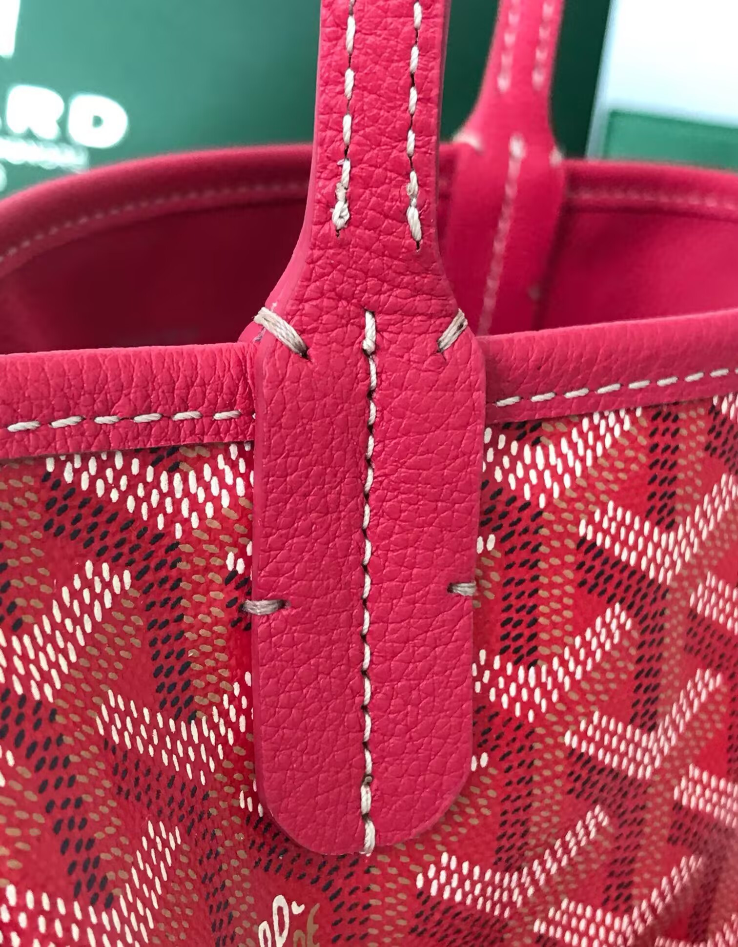 Goyard Anjou Mini Bag 20x10x20cm