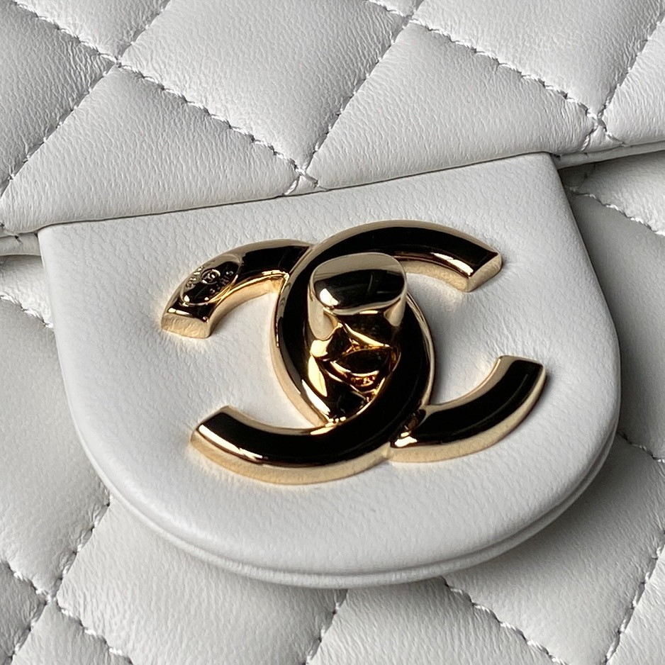 Chanel Classic Flap Handbag CF AS5759 20x13x7cm