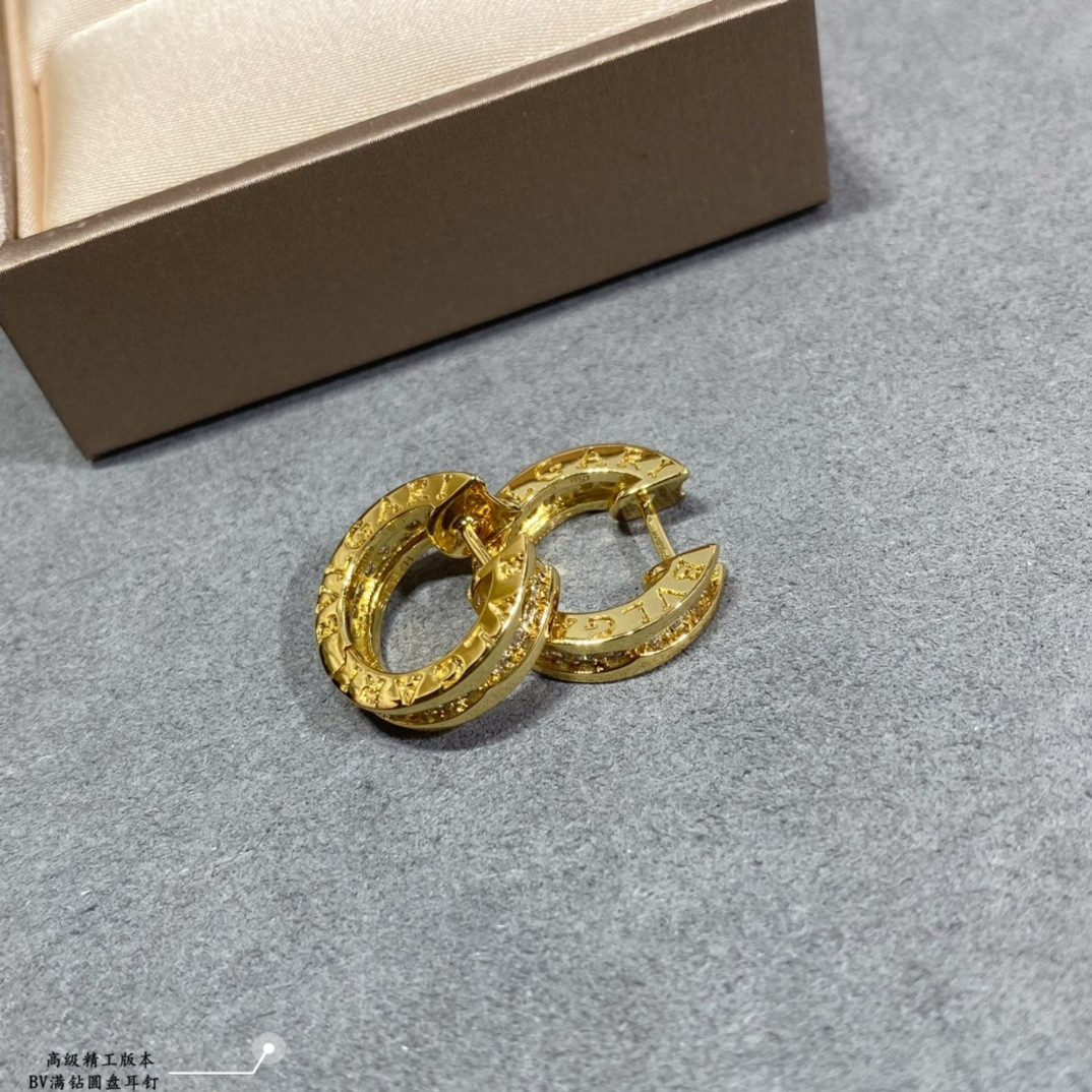 Bv1g*ai Disc full of D1am0nds Earrings