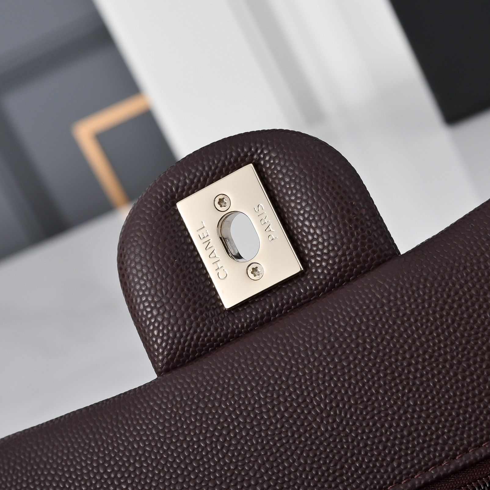 Chanel Classic Flap Bag Coffee Brown Light Gold Hardware A01113 23x14.5x6cm