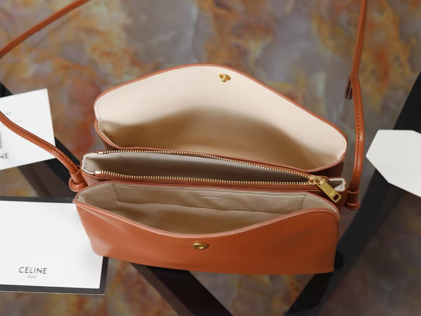 Celine TRIO FLAP IN Smooth Lambskin 22.5x13x3.5cm