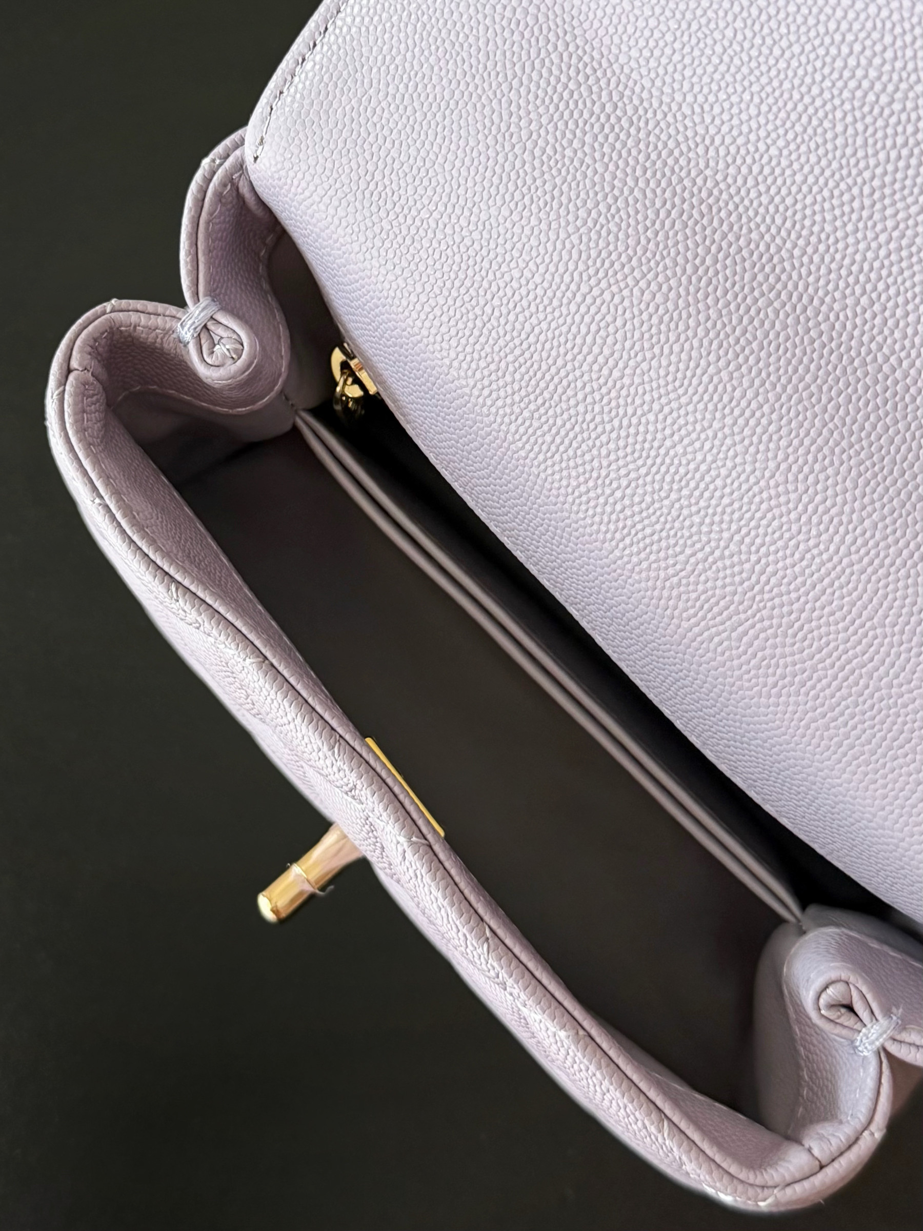 CHANEL mini coco handle 13x19x9cm