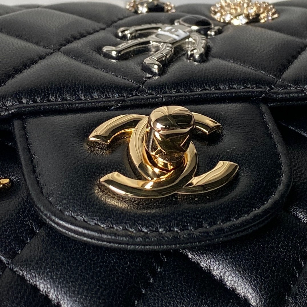 Chanel Mini Flap Bag A01116 20x12x6cm