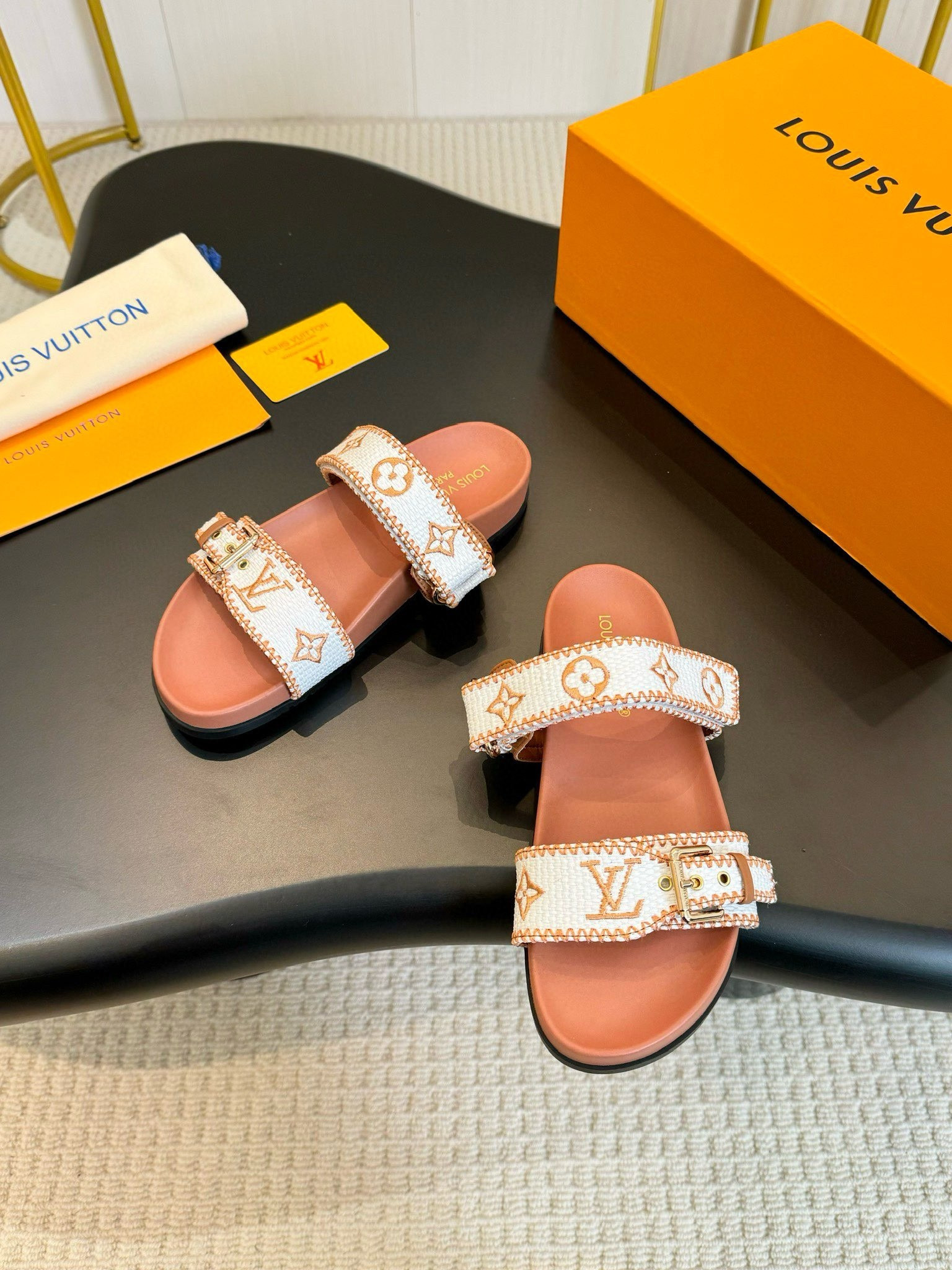 UA LV Bom Dia Flat Comfort Mule