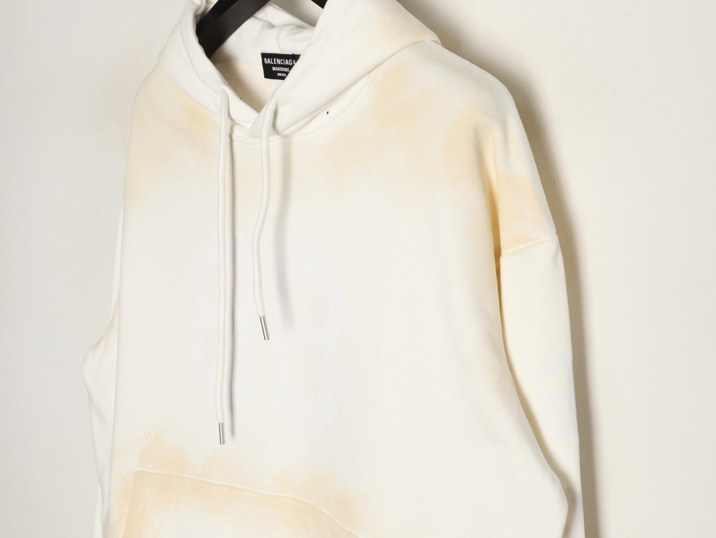 Ba1en*iaga Hoodies