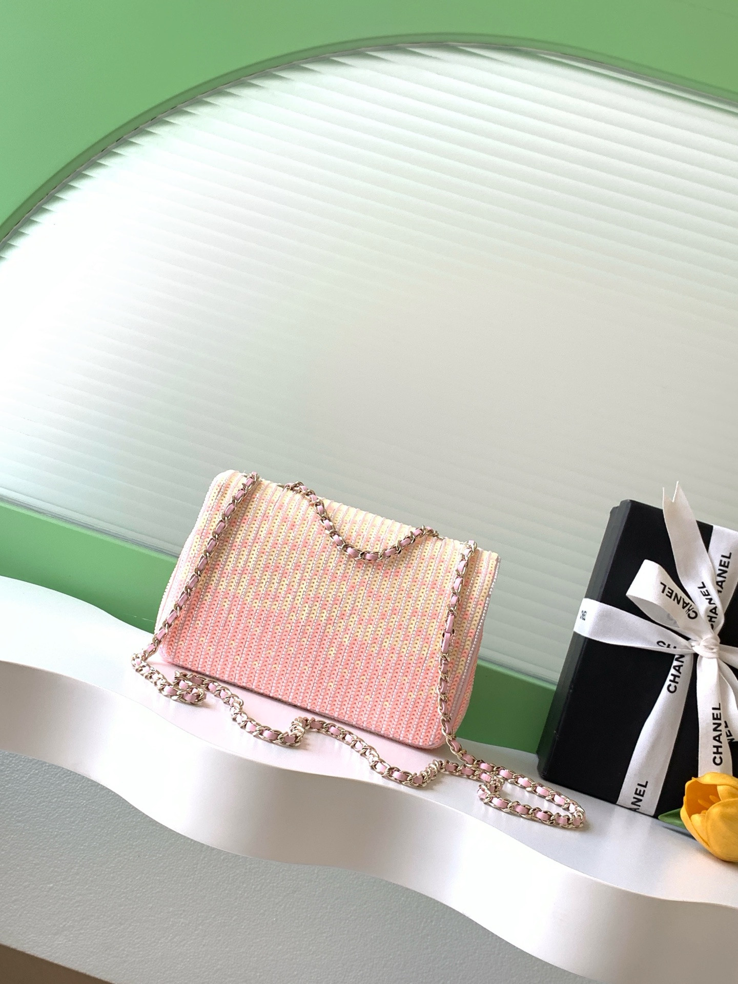 Chanel Flap Bag 21x14x8cm