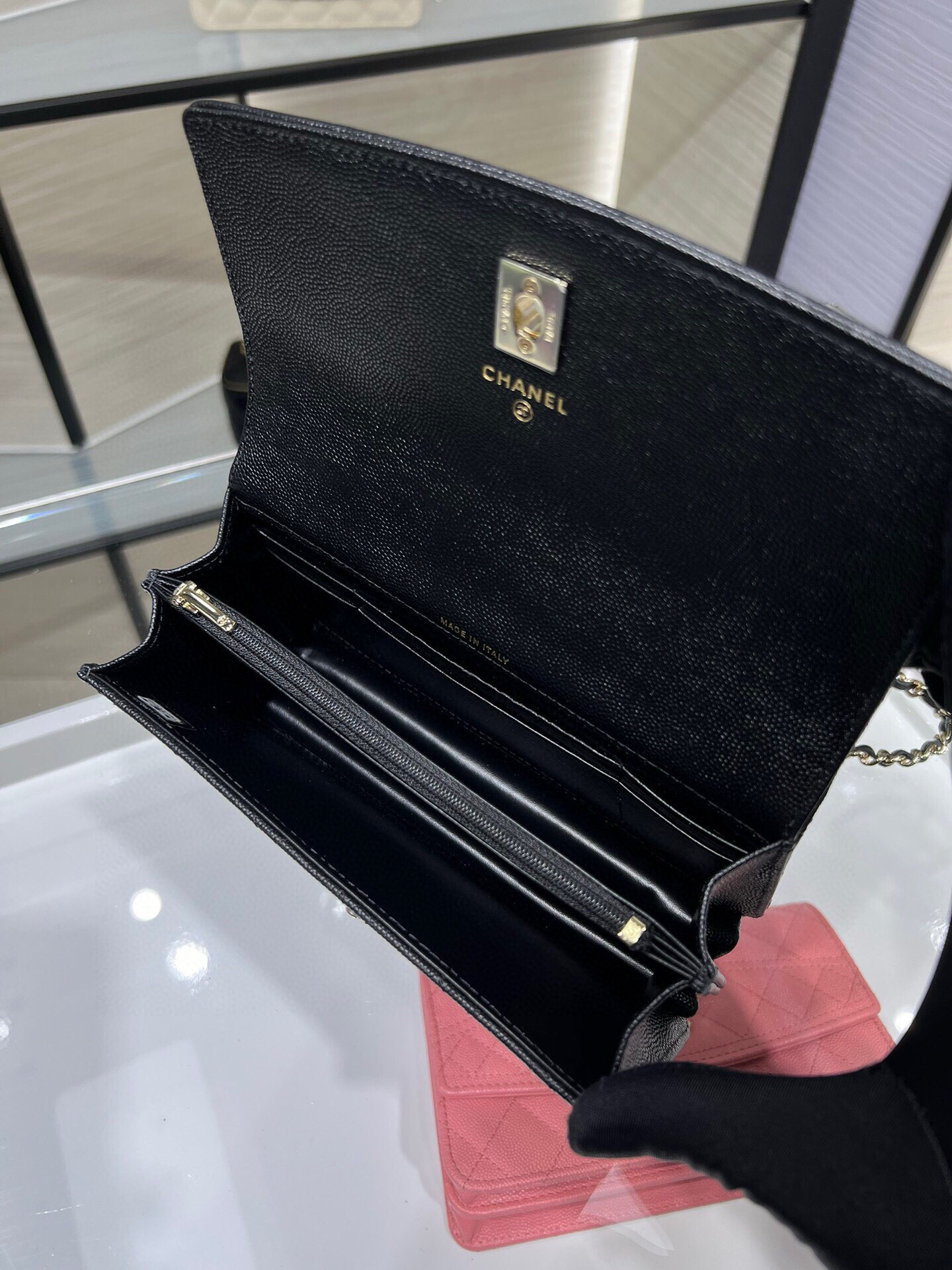 Chanel Mini Coco Handle Bag AP4402 19x11x6cm