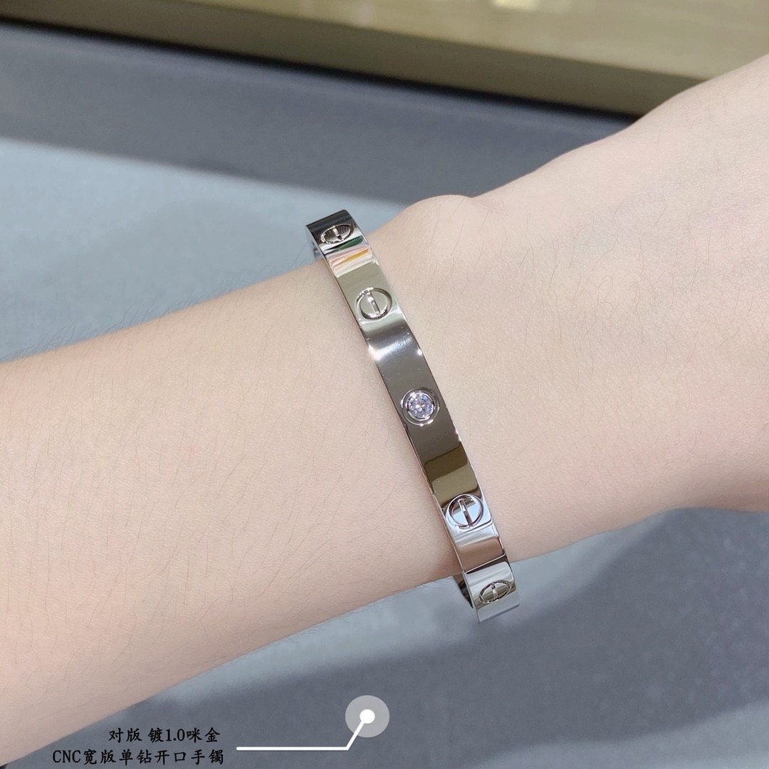 Ca*t1er wide single D1am0nd open LOVE Bracelet