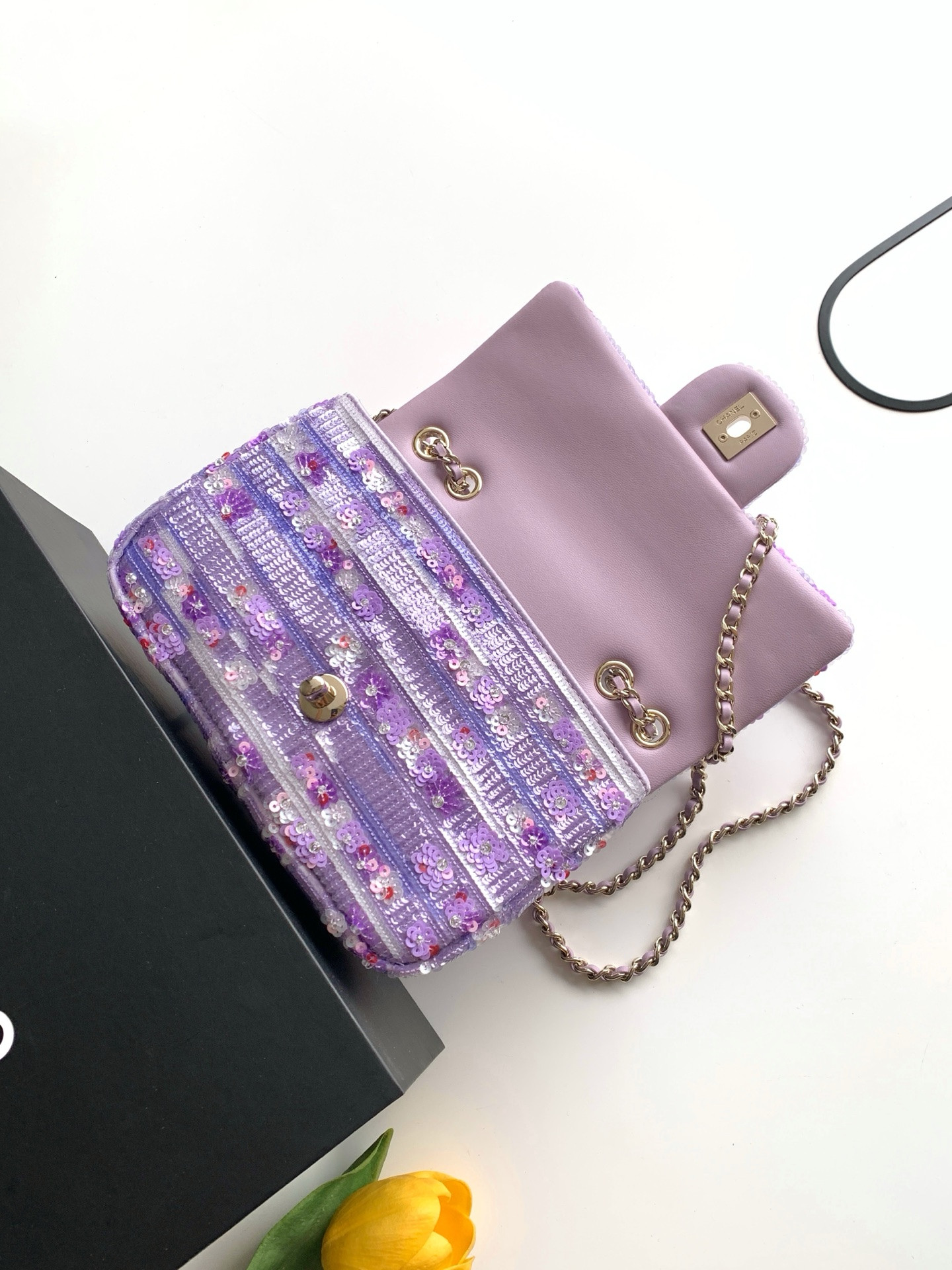 Chanel Evening Bag AS4297 13x21x8cm
