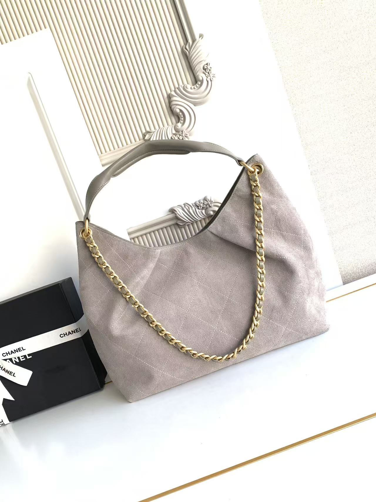 Chanel Hobo Bag AS5978 29x35x13cm