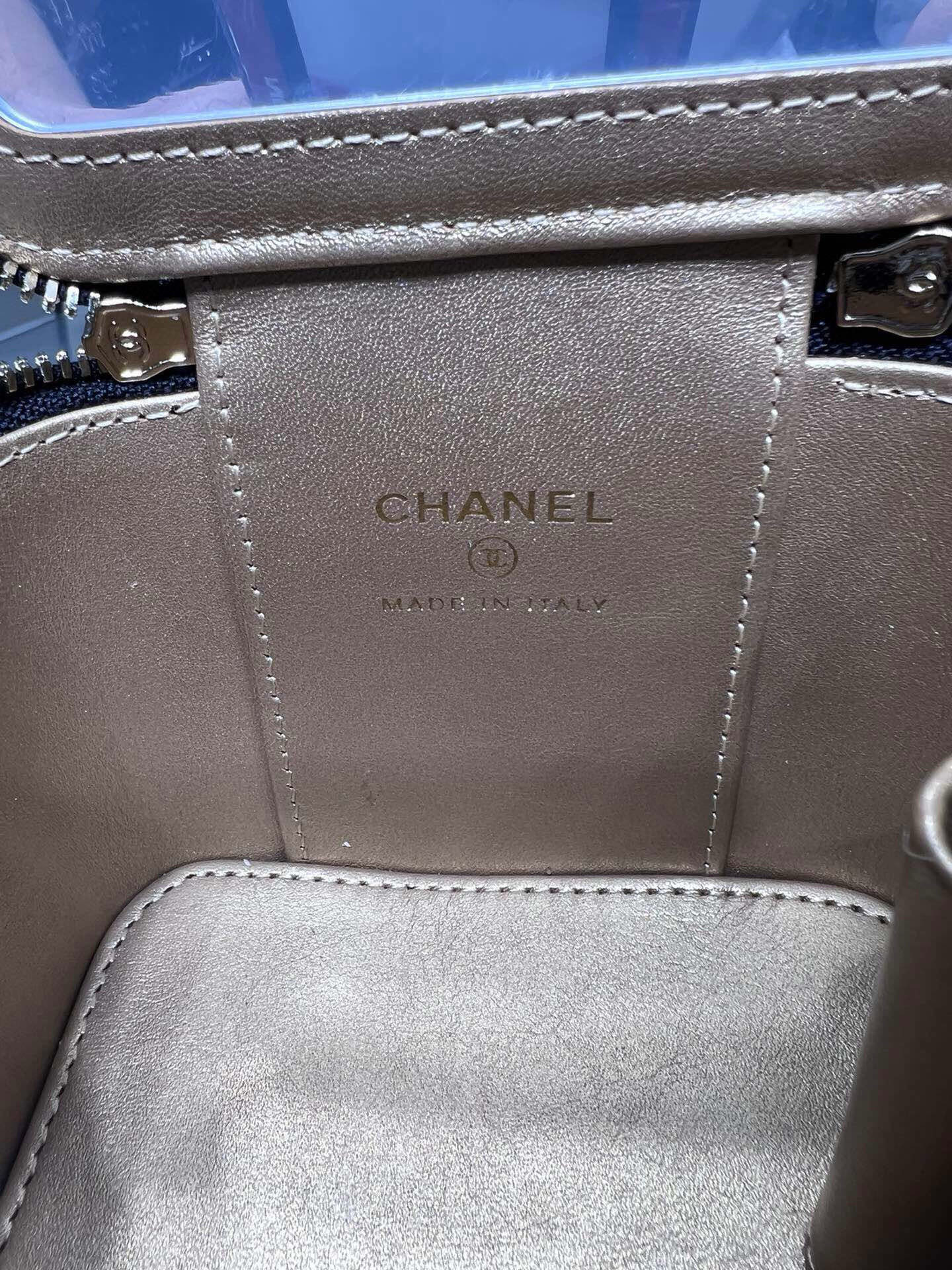 Chanel Small Vanity with Chain 8.5x11x7cm