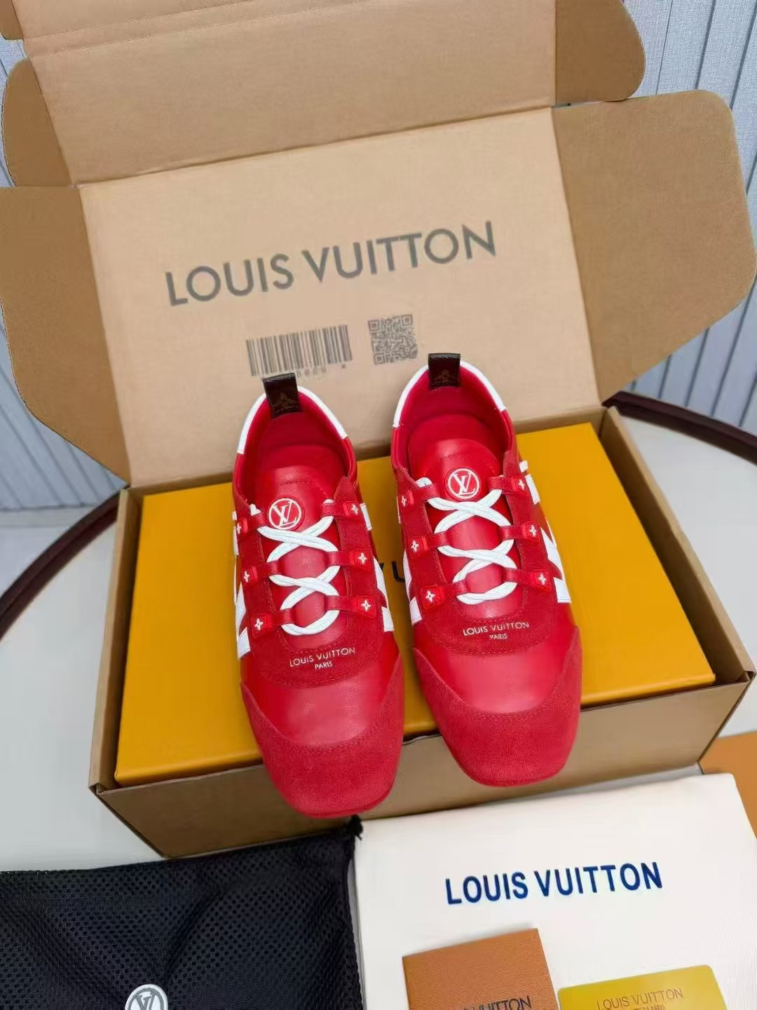 UA LV Sneaker