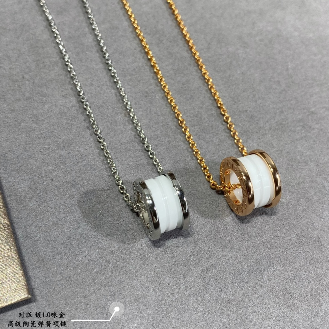 Bv1g*ai Large ceramic spring Necklace