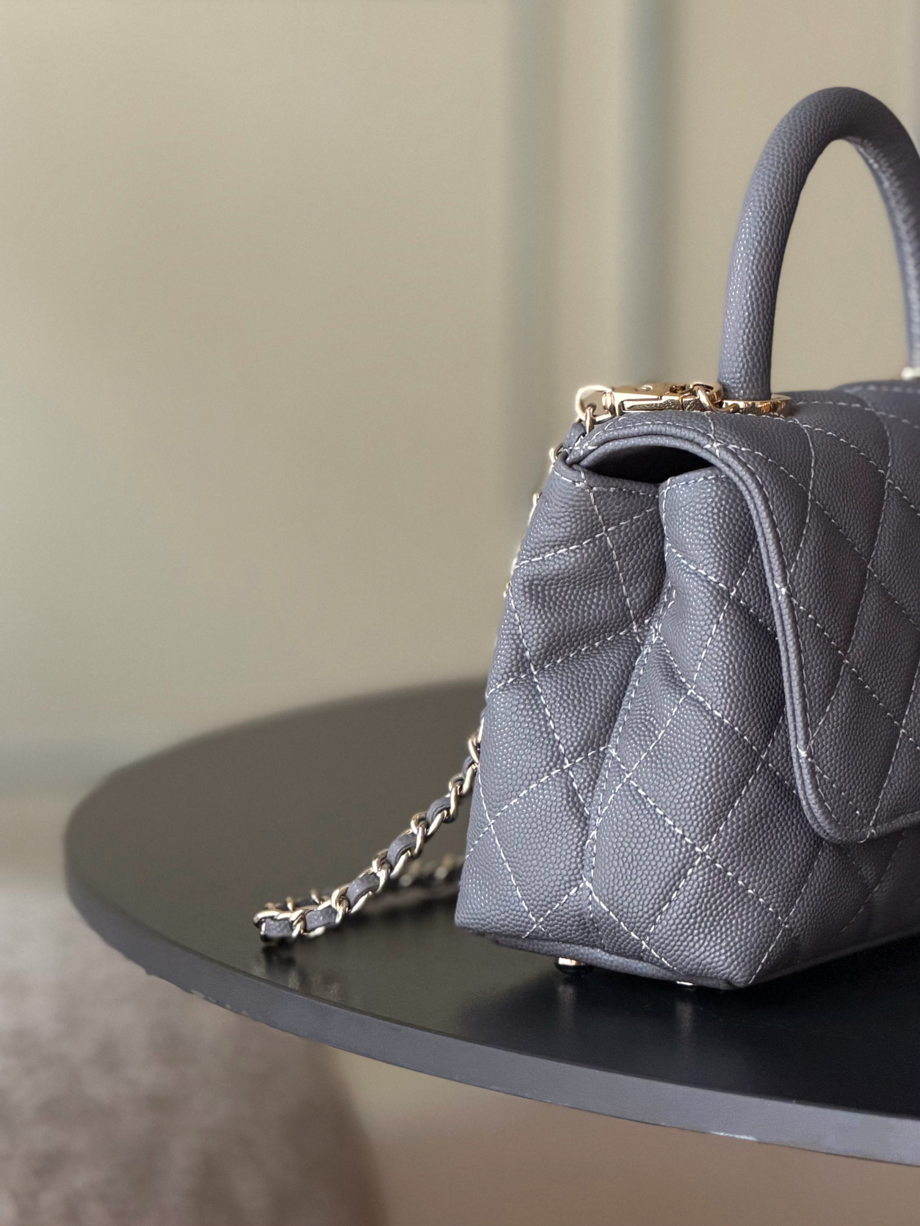 CHANEL mini coco handle 13x19x9cm