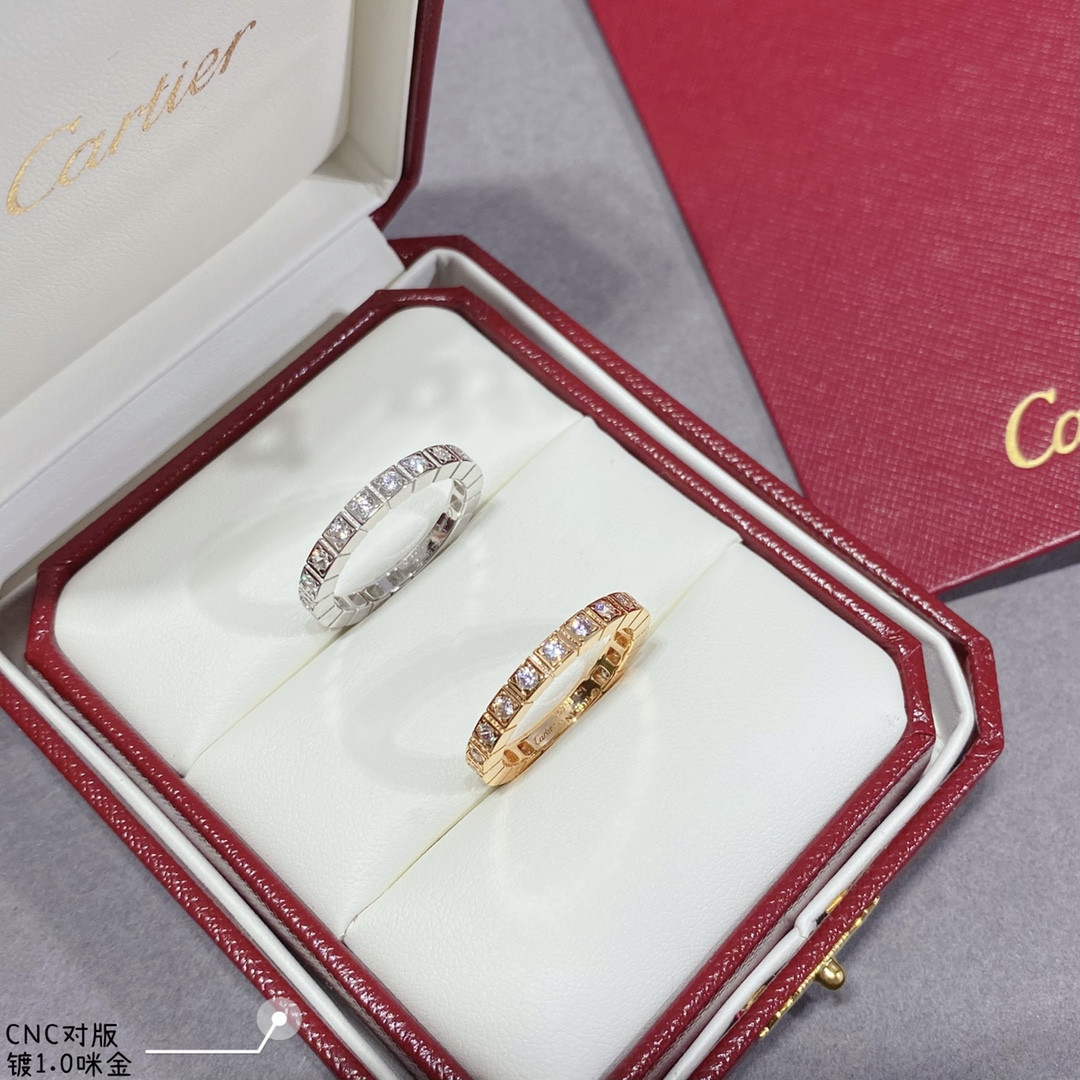 Ca*t1er Alternating D1am0nd-set Ring