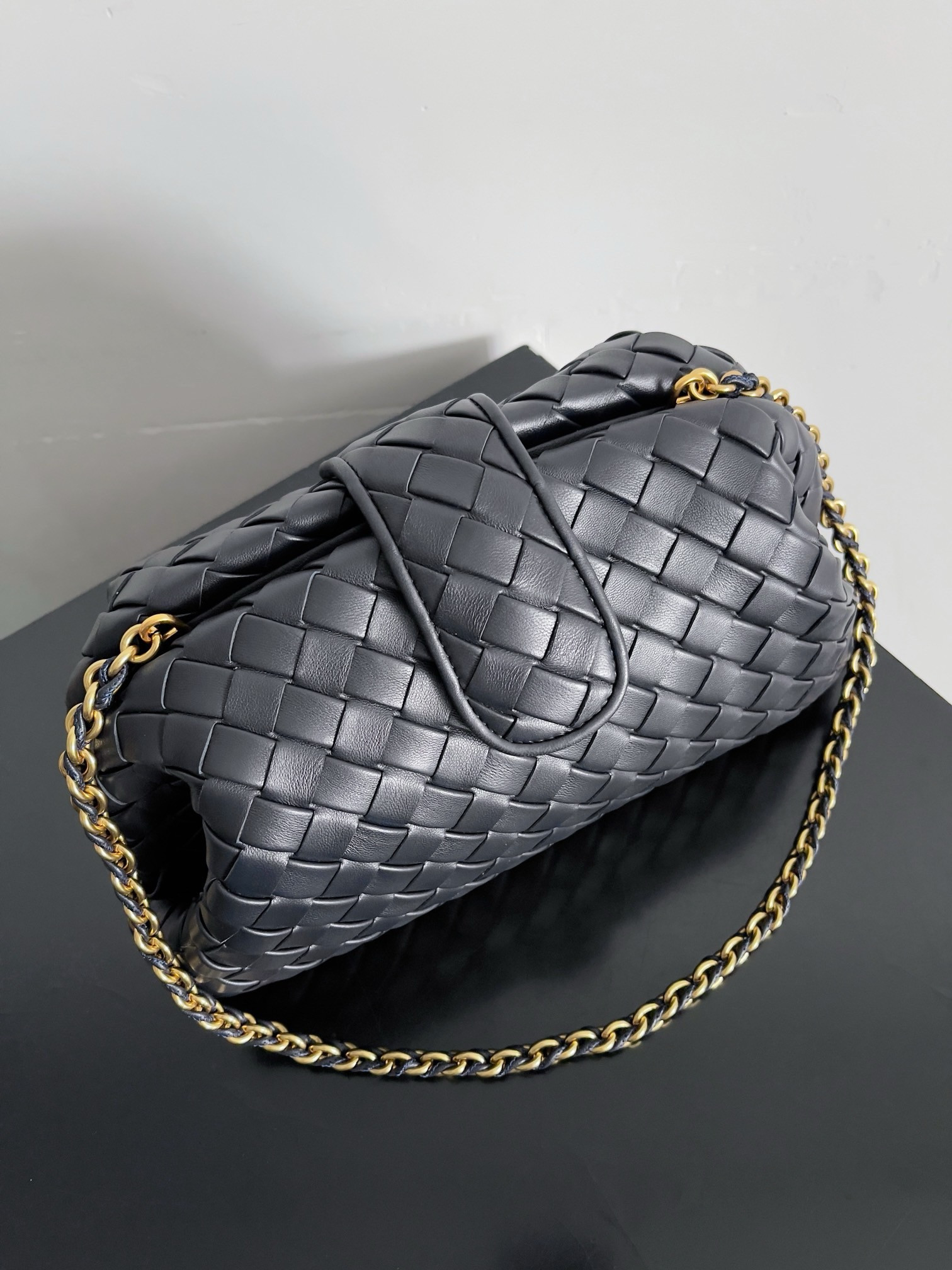 B0tt*ga Ven*ta LAUREN CLUTCH Andiamo Parachute 31x16.5x11cm