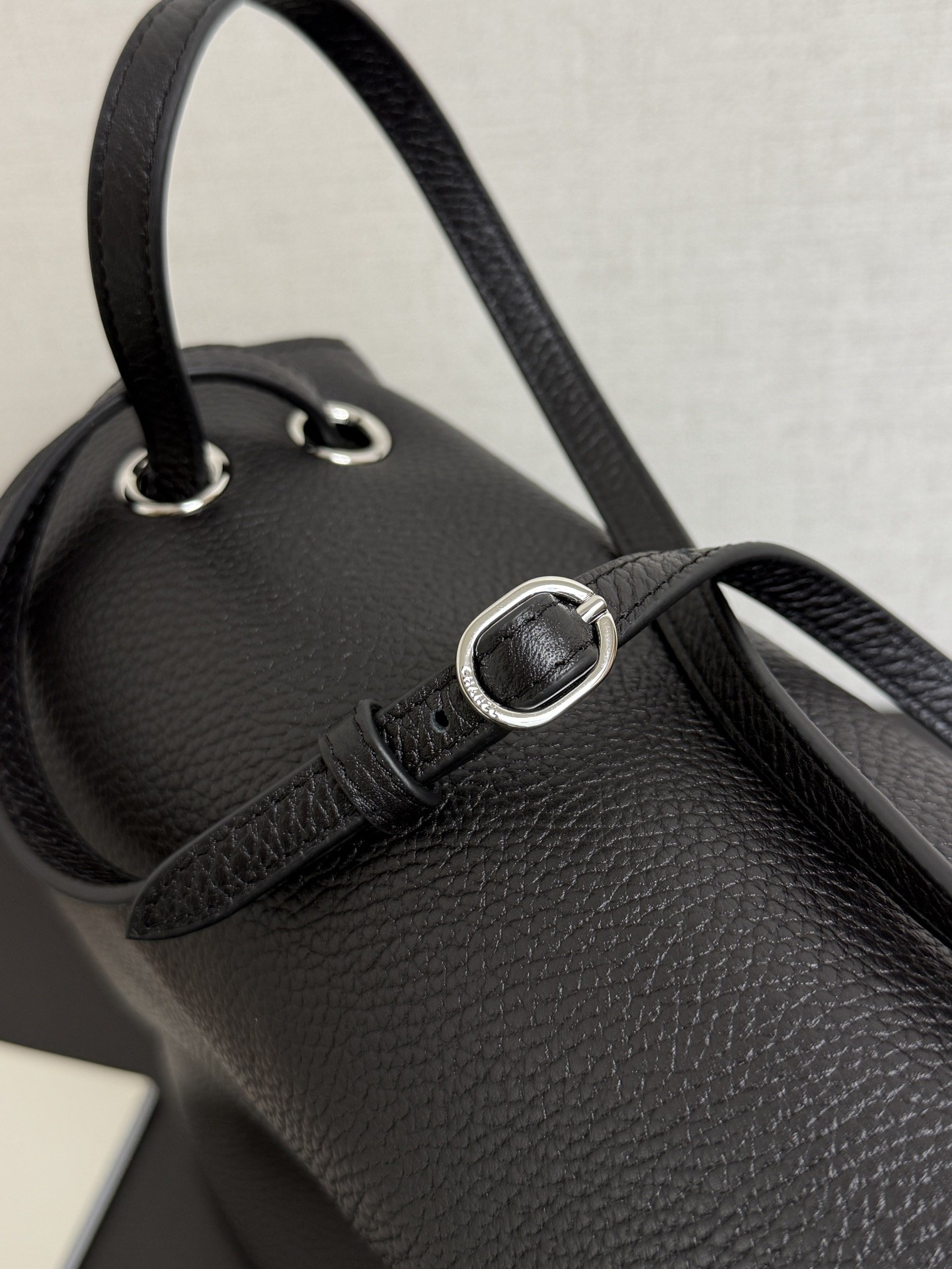 Chanel Maxi Flap Bag AS6233 26x38.5x11cm