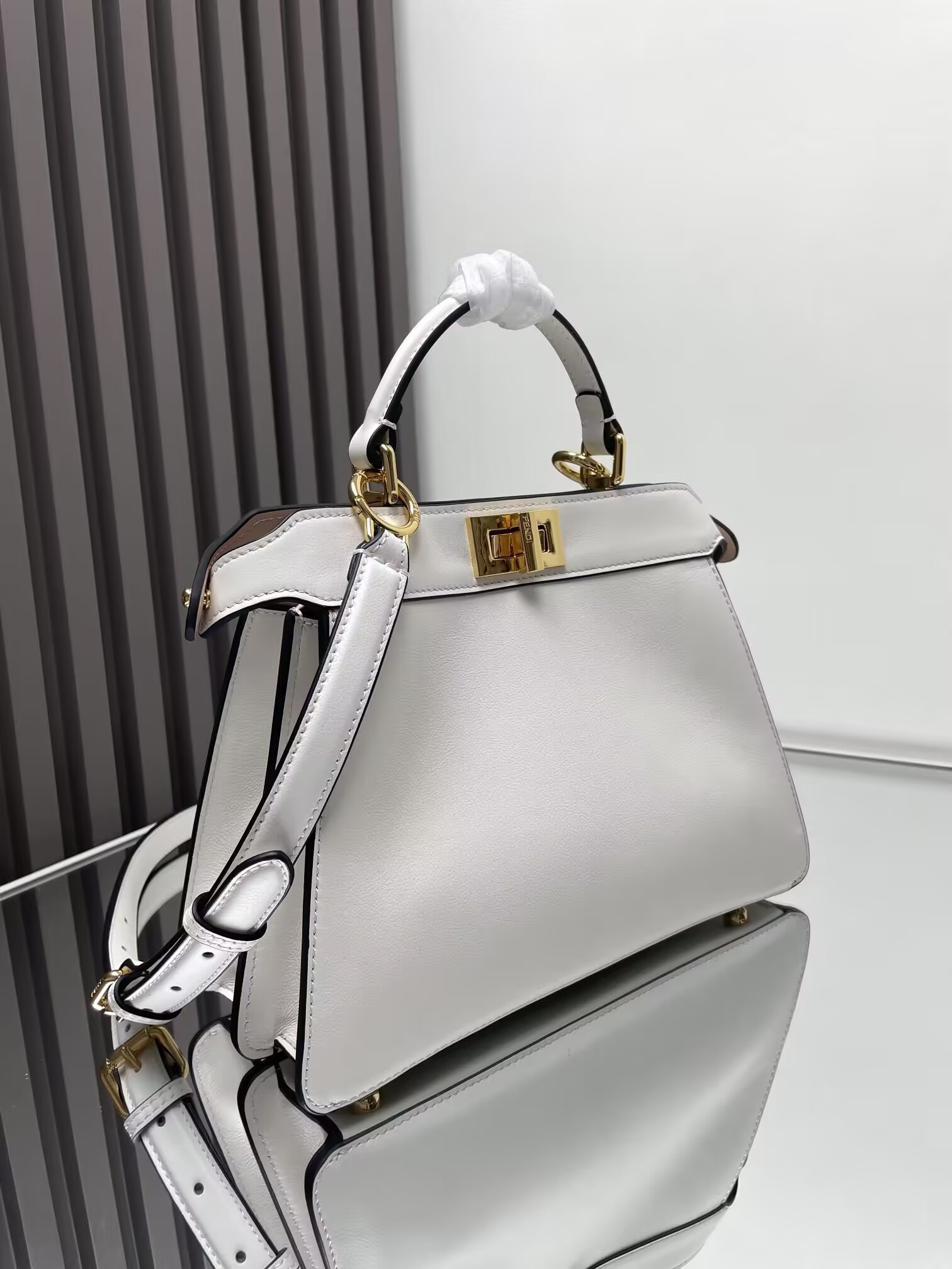 Fendi Small Peekaboo ISeeU 27x21x11cm